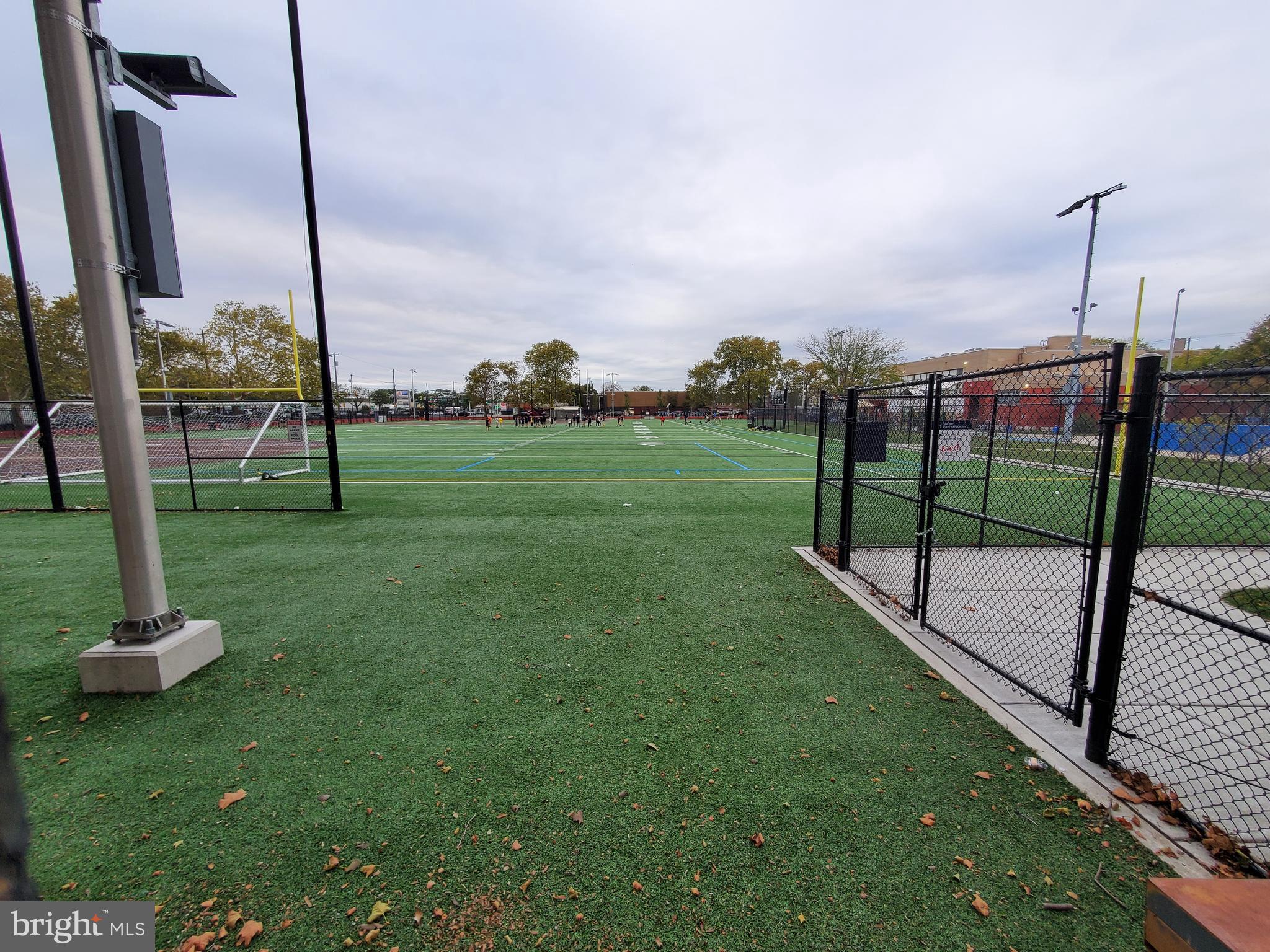 WHITMAN - Residential