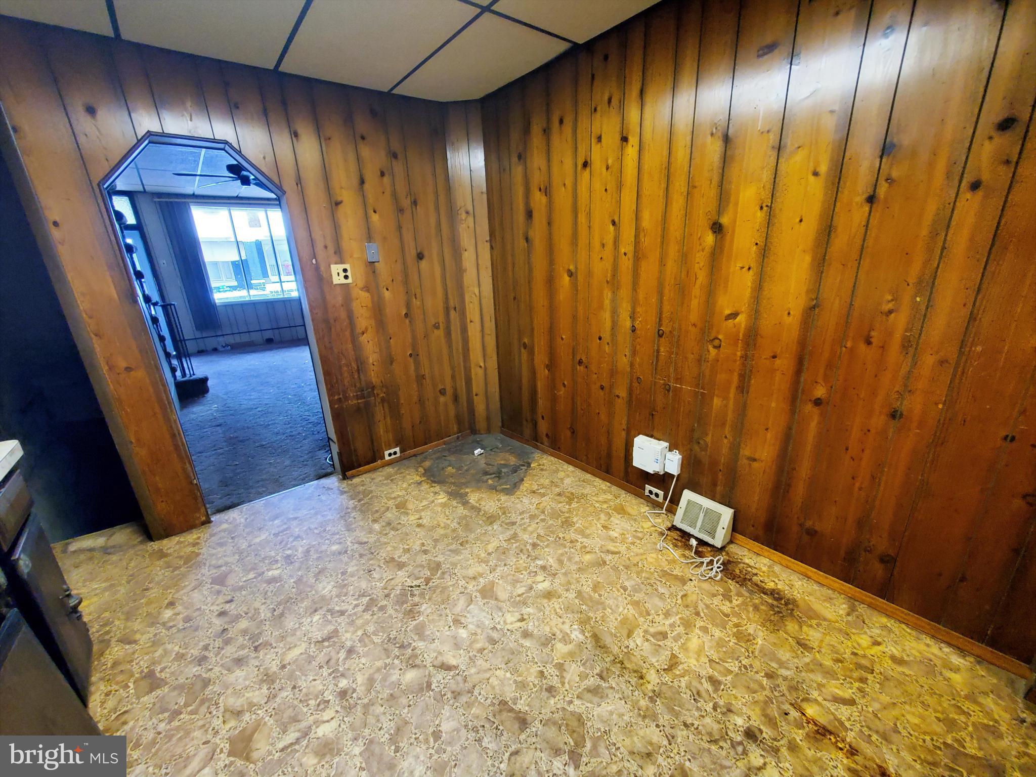 WHITMAN - Residential