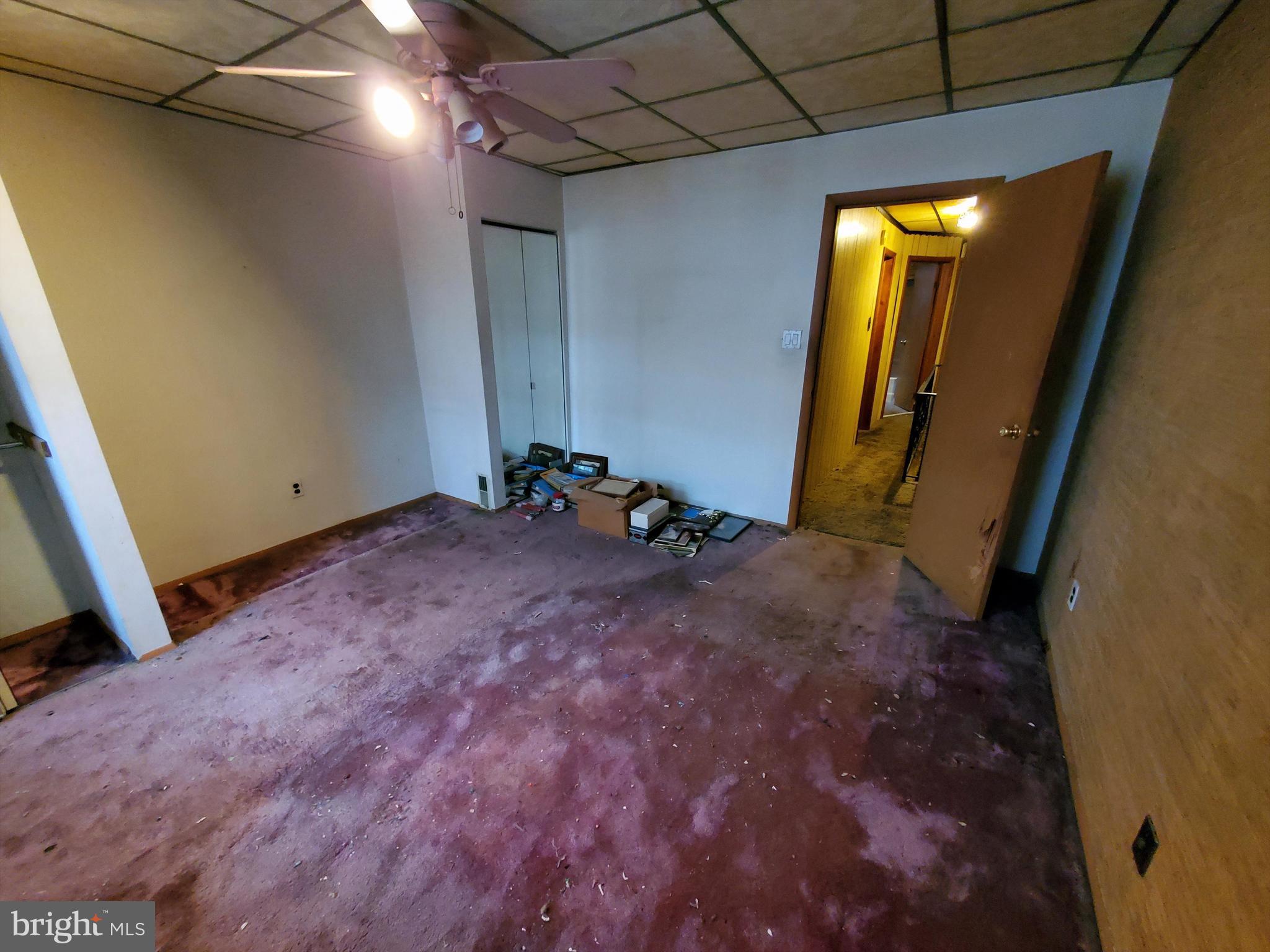 WHITMAN - Residential