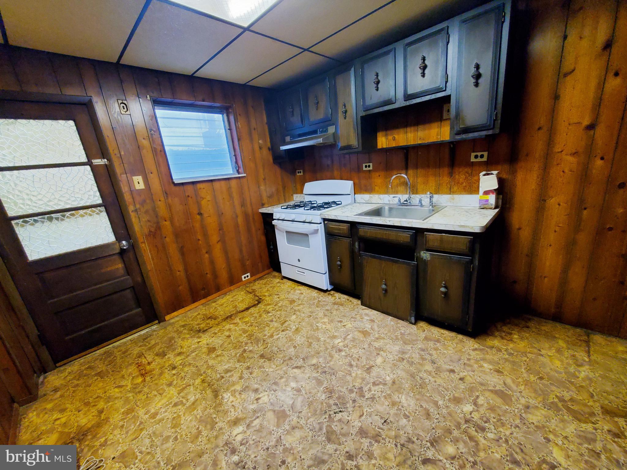 WHITMAN - Residential