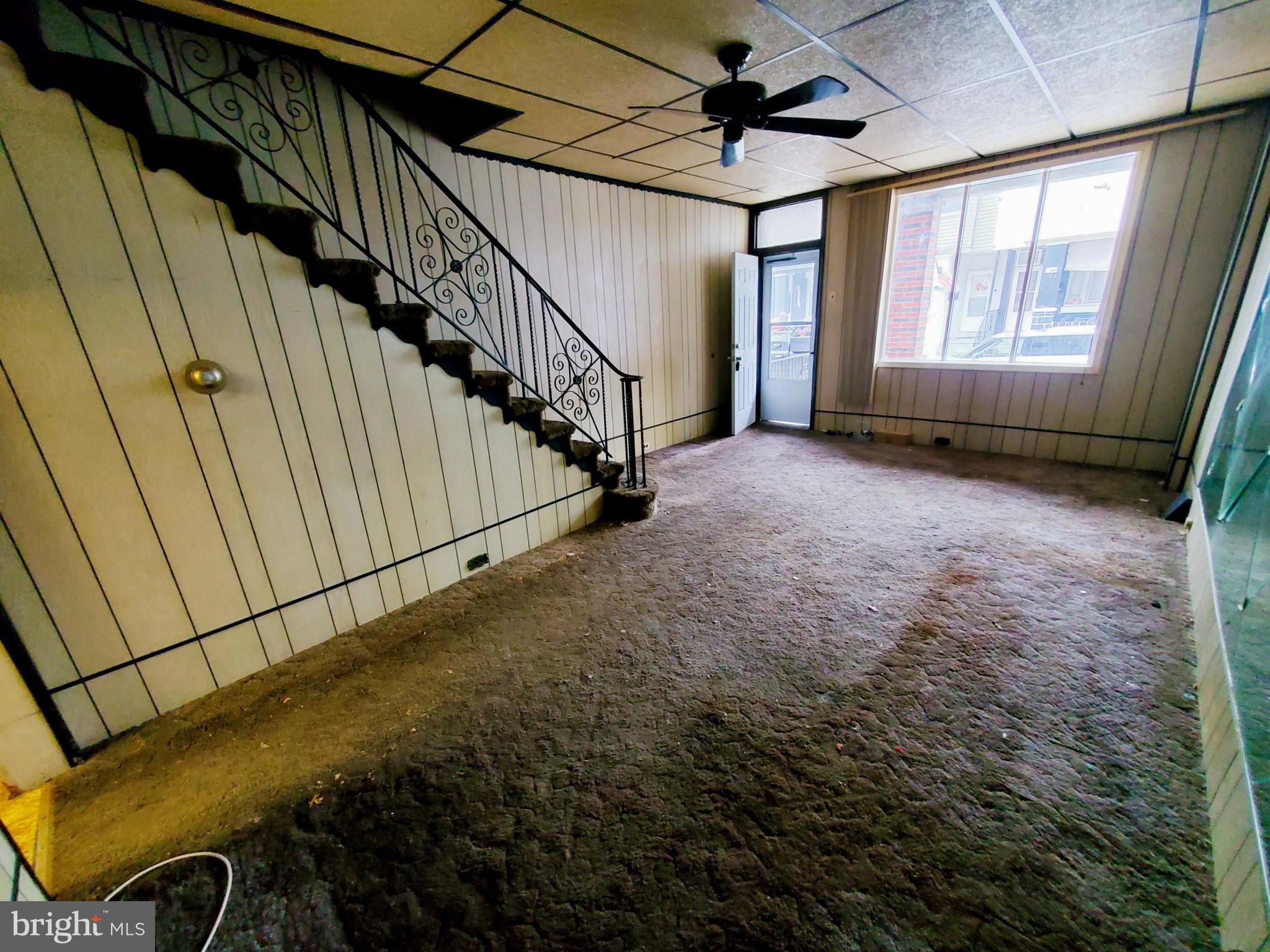 WHITMAN - Residential