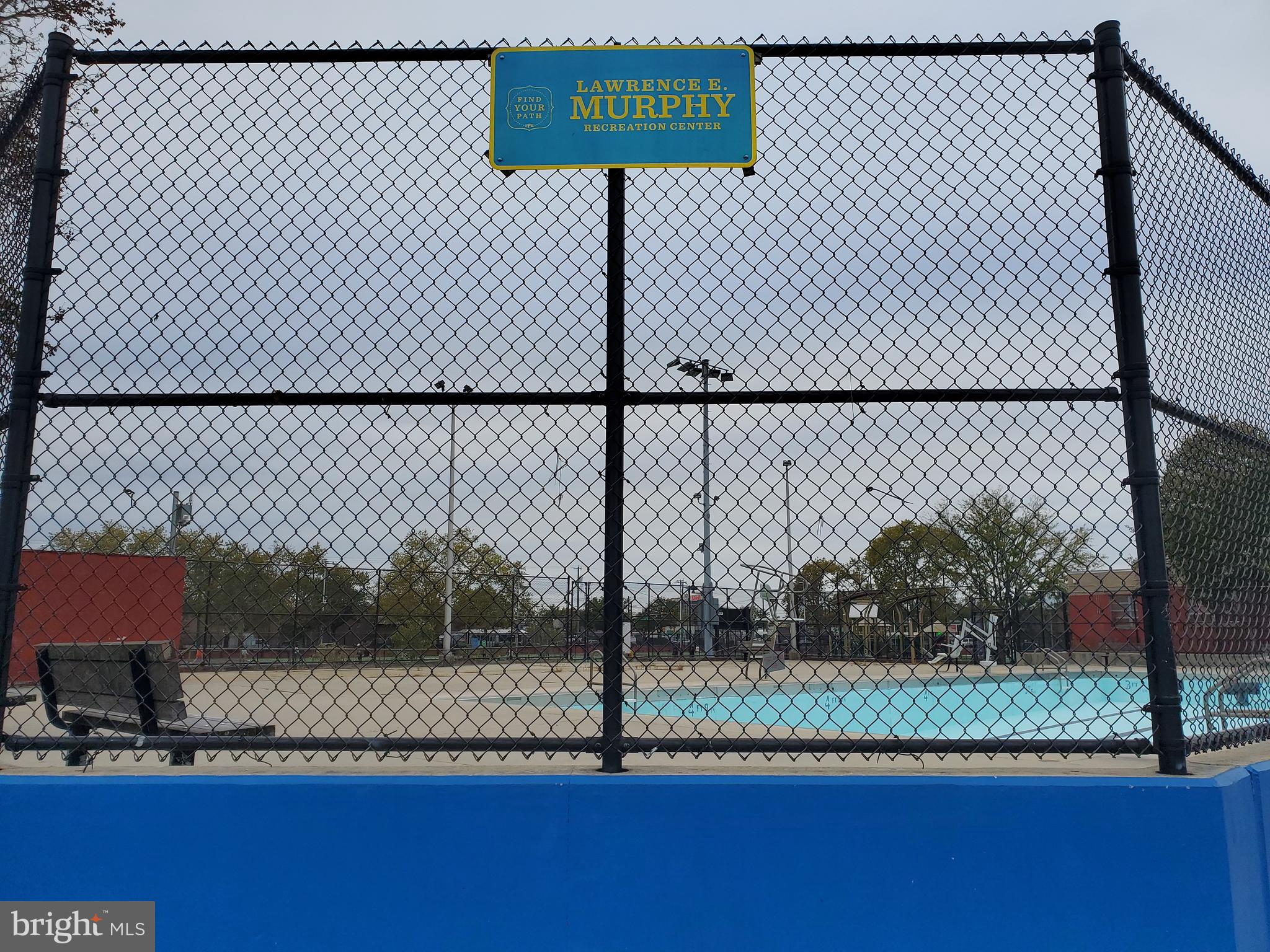 WHITMAN - Residential