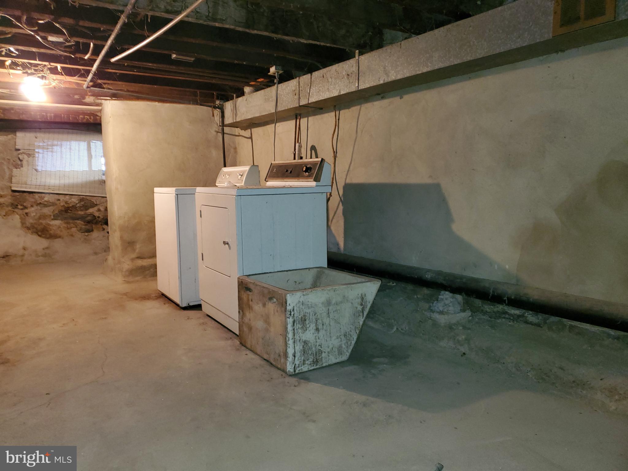 WHITMAN - Residential