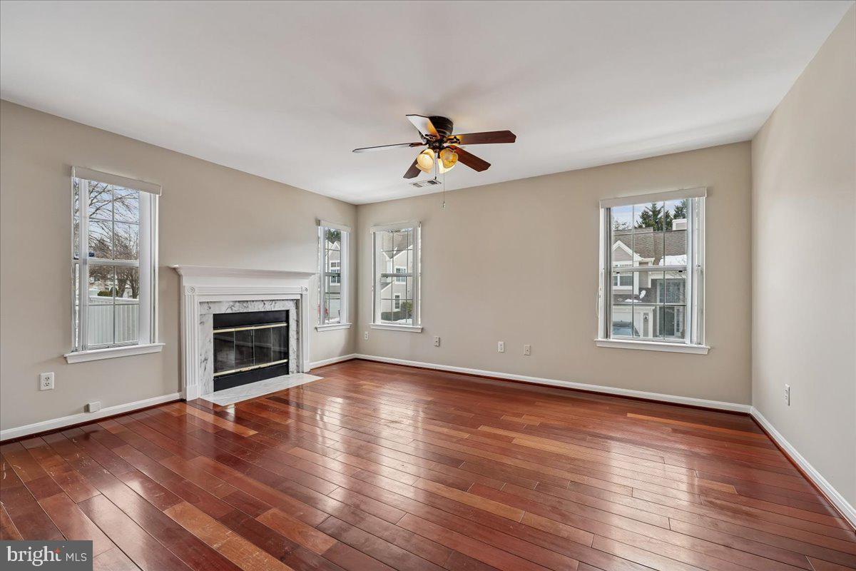 SCENERY POINTE CODM - Residential