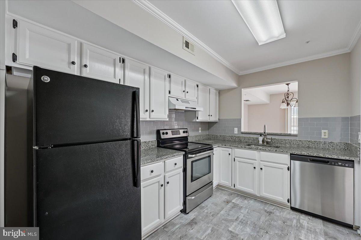 SCENERY POINTE CODM - Residential