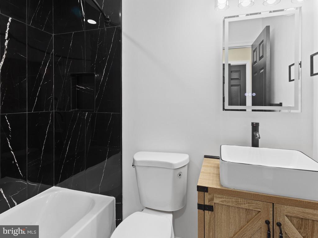 WINCHESTER - Residential