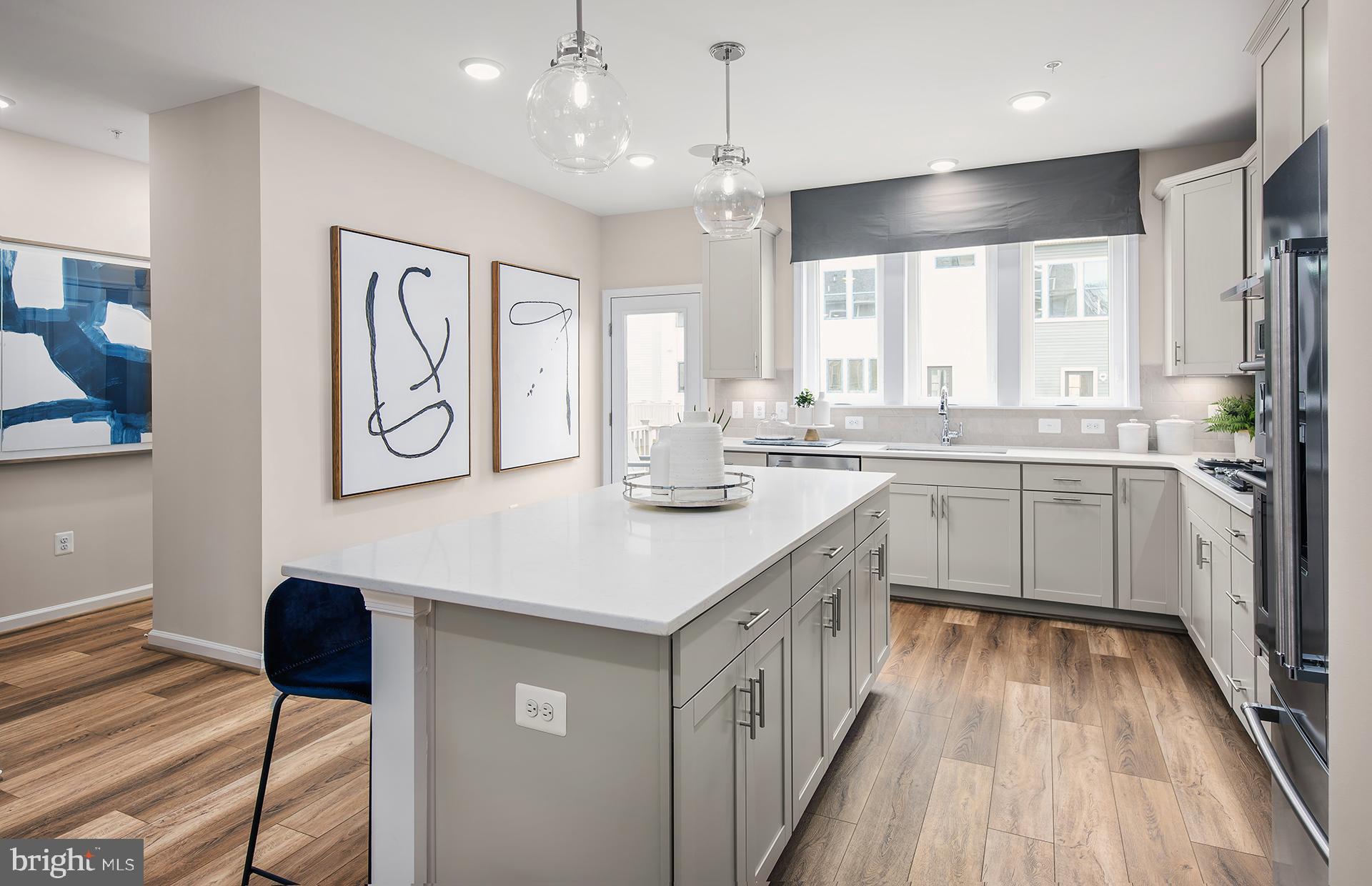 19708 PEACH FLOWER TERRACE