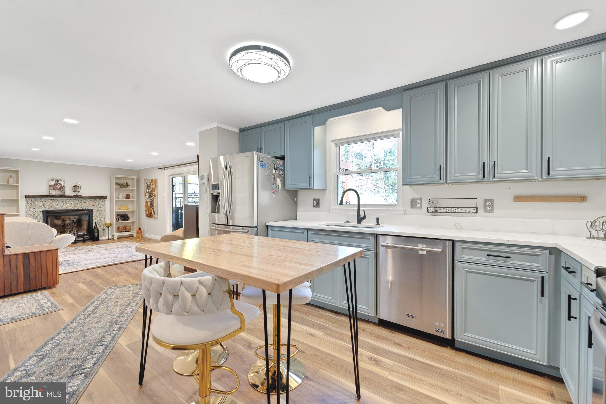 CANBURY WOODS - Residential