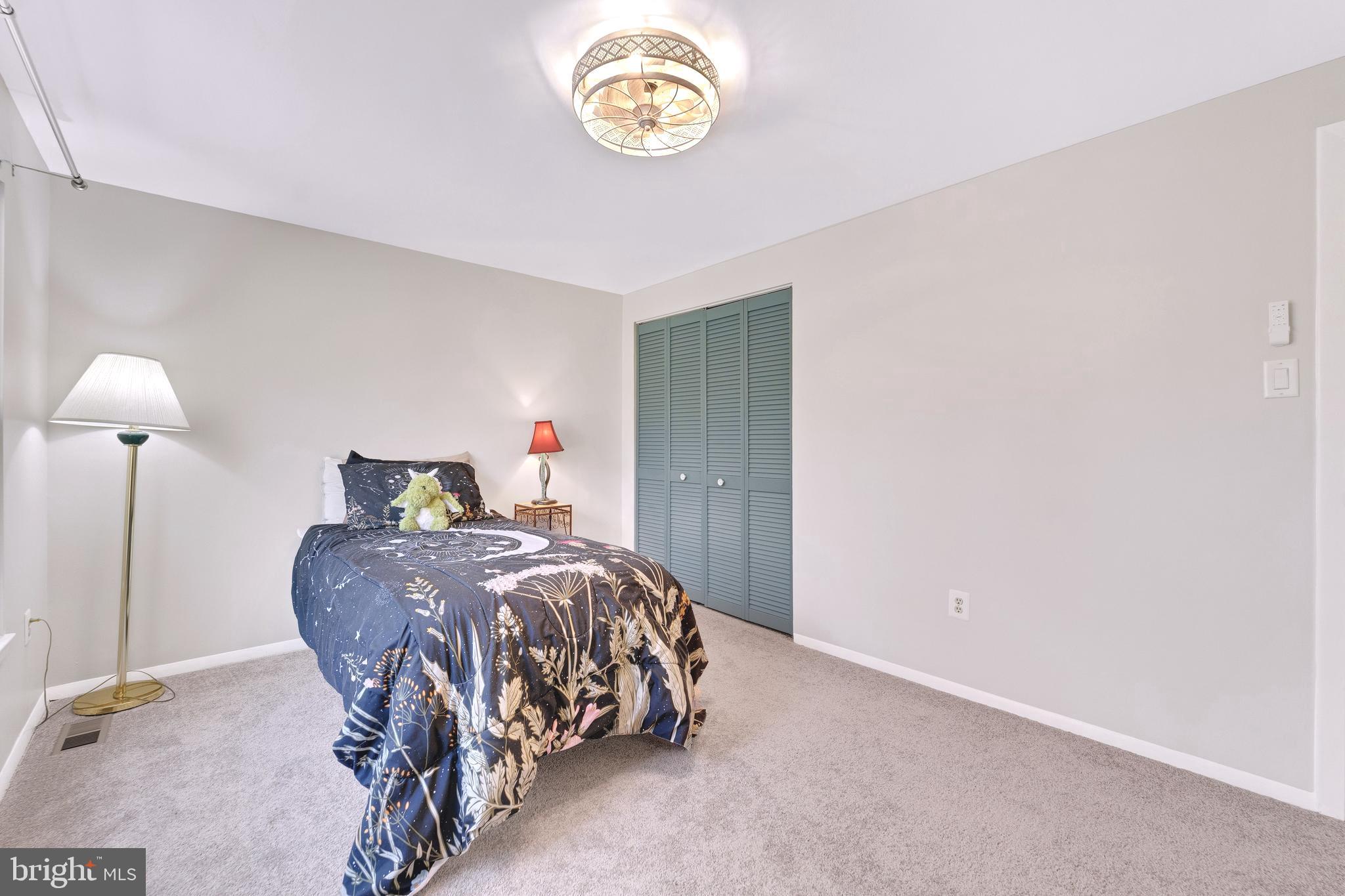 CANBURY WOODS - Residential