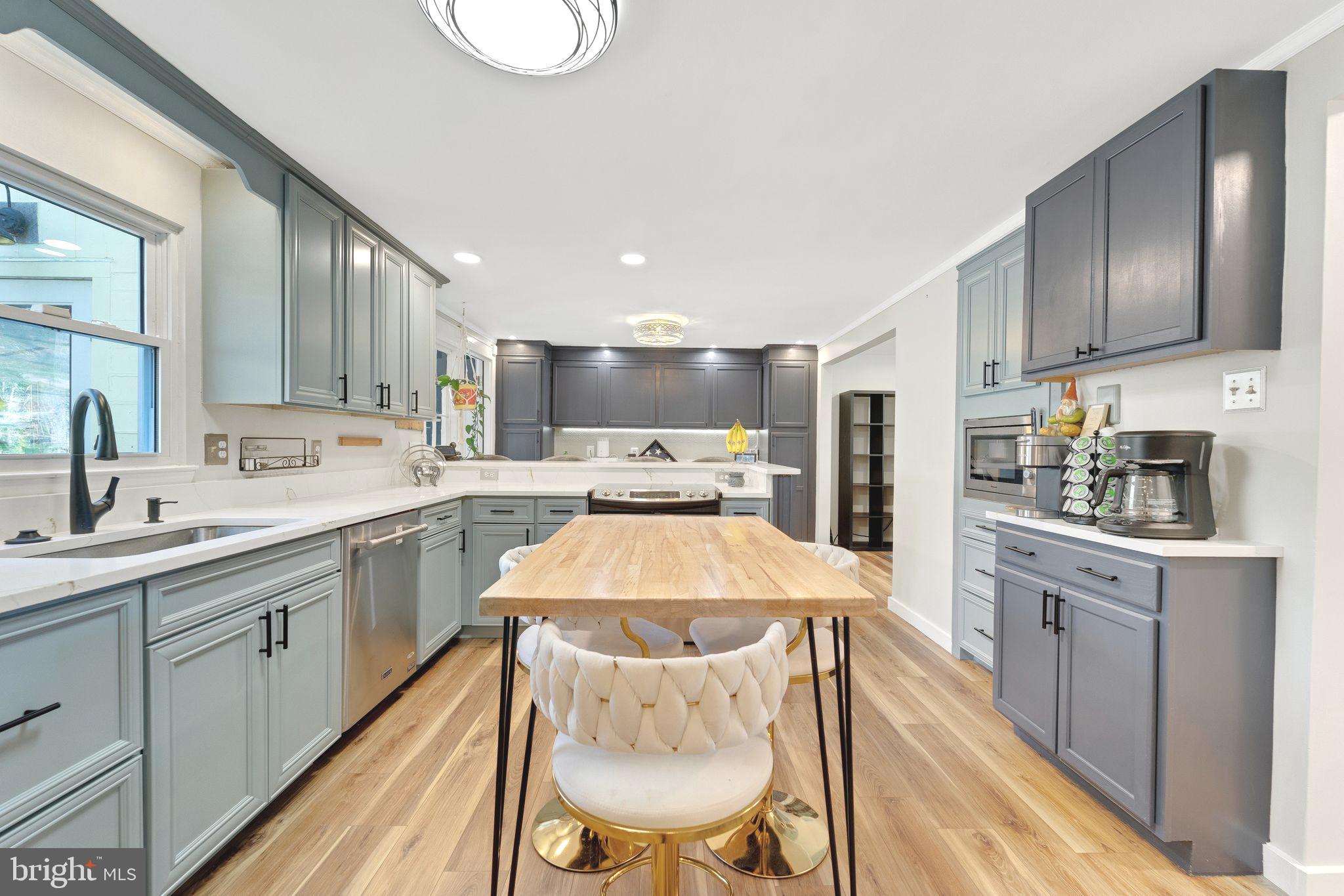 CANBURY WOODS - Residential