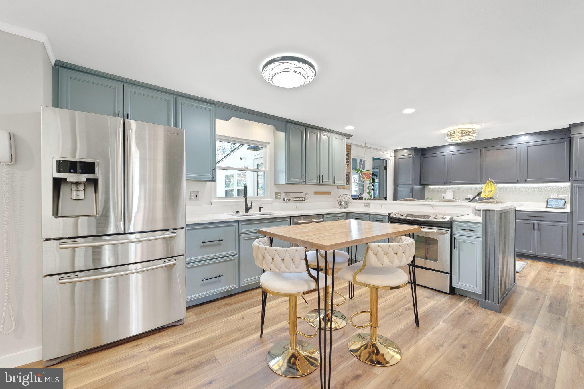 CANBURY WOODS - Residential