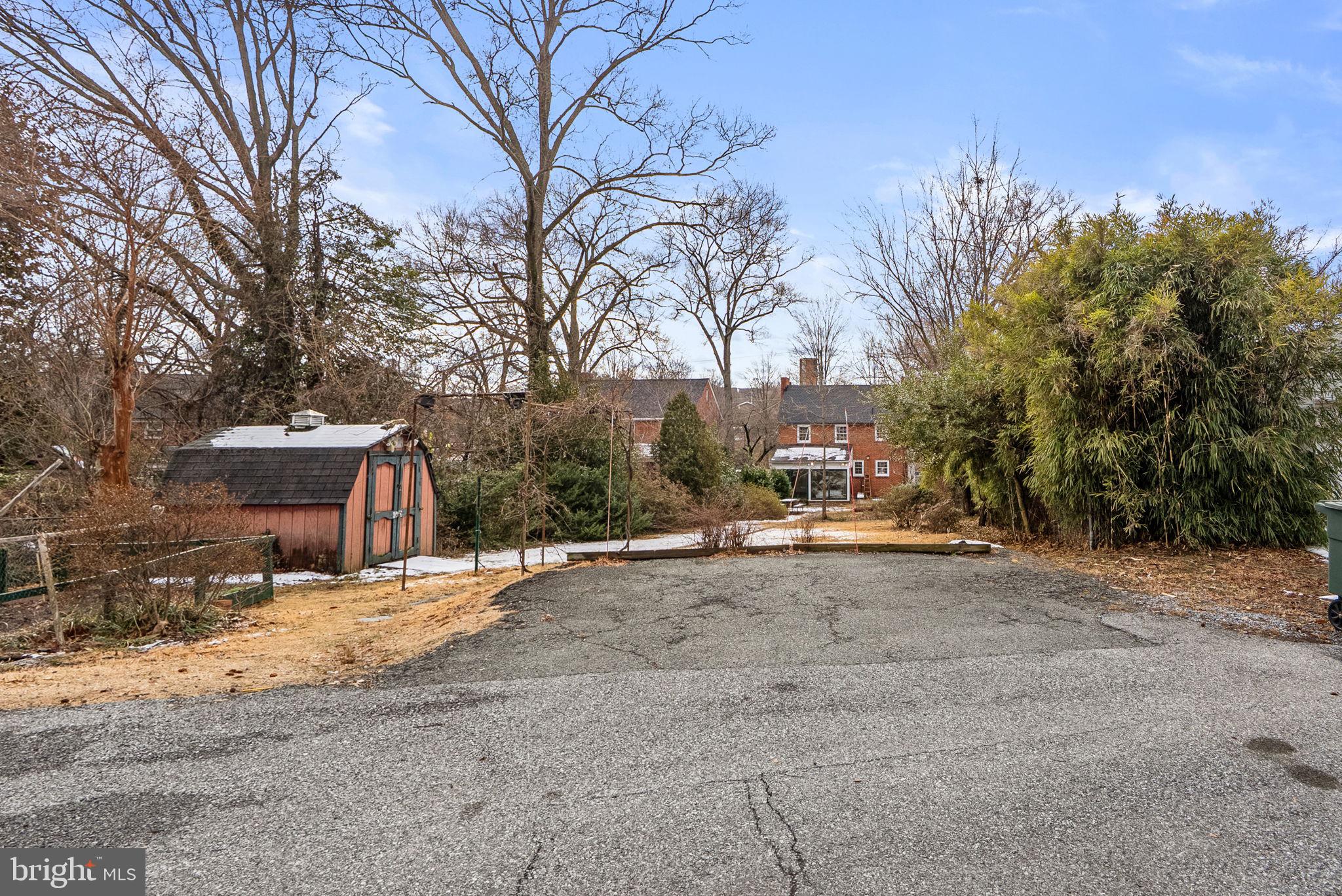 UNIVERSITY PARK - Residential