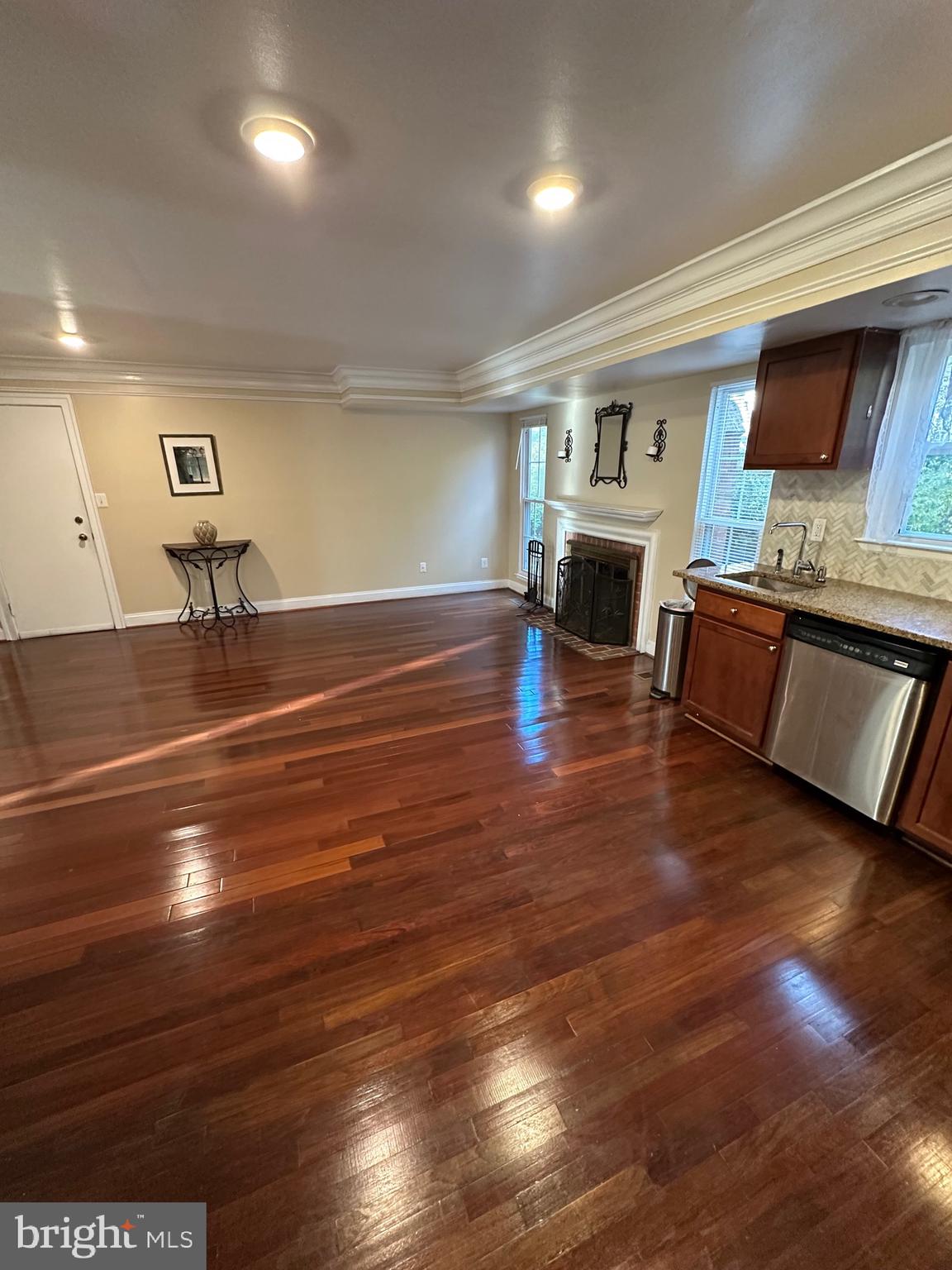 SALEMS GRANT - Residential