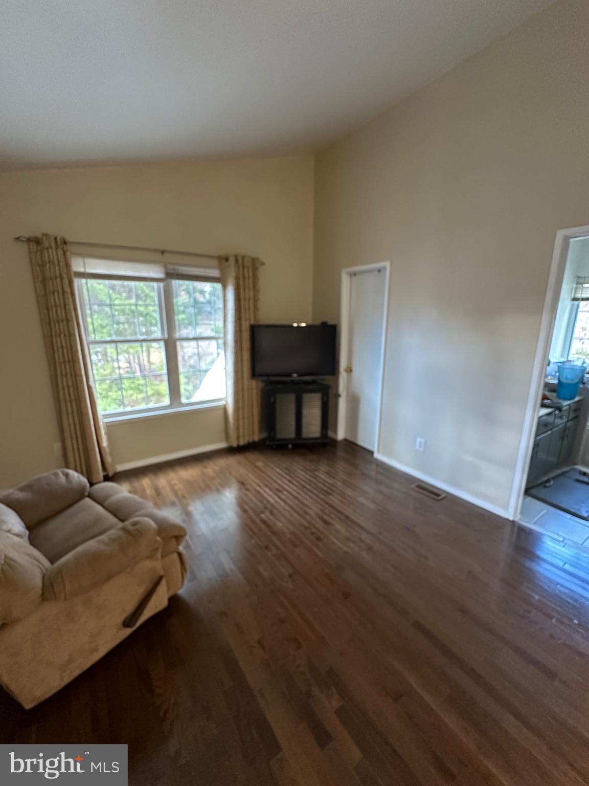 SALEMS GRANT - Residential