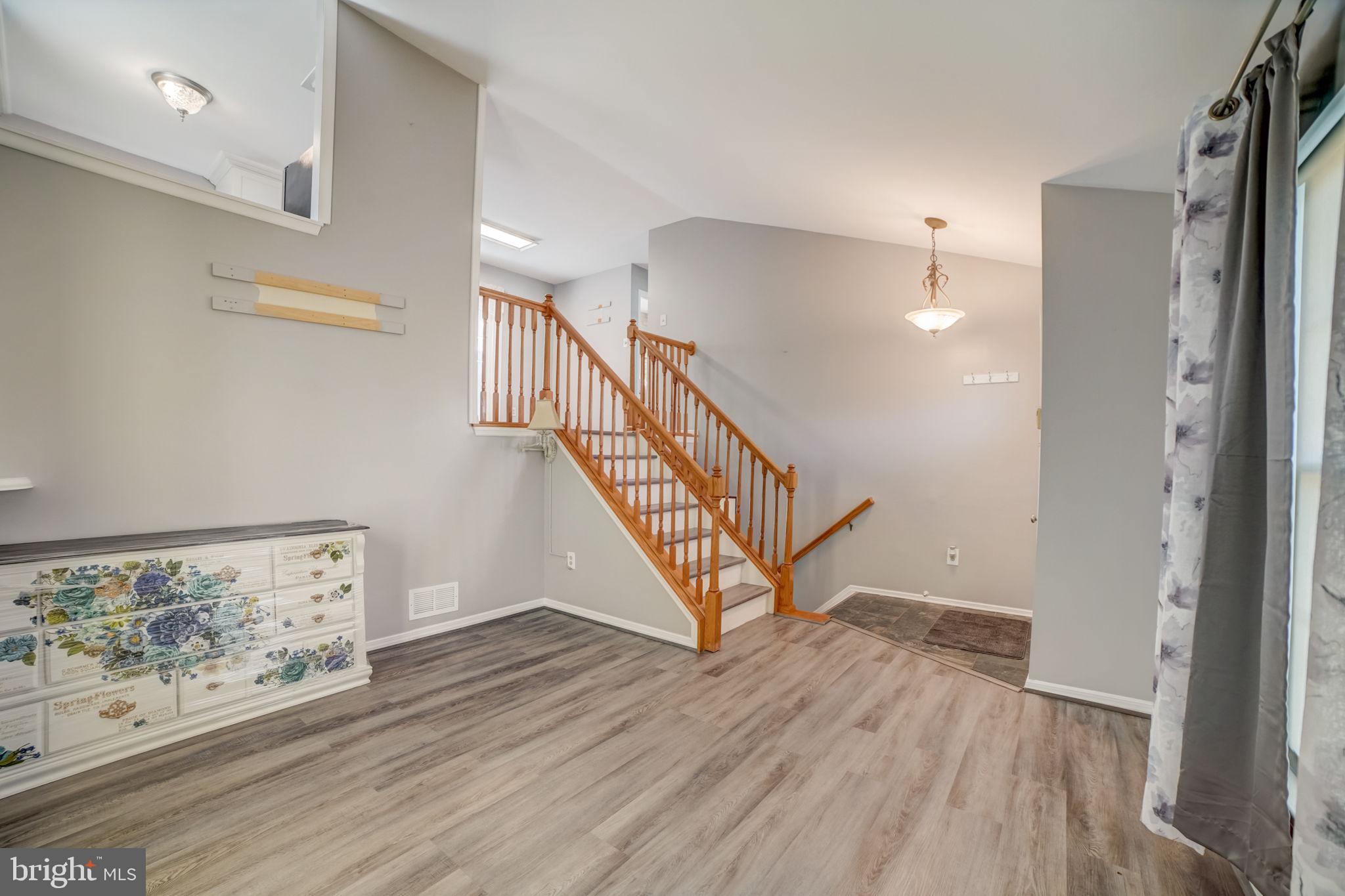 CUNNINGHILL COVE - Residential