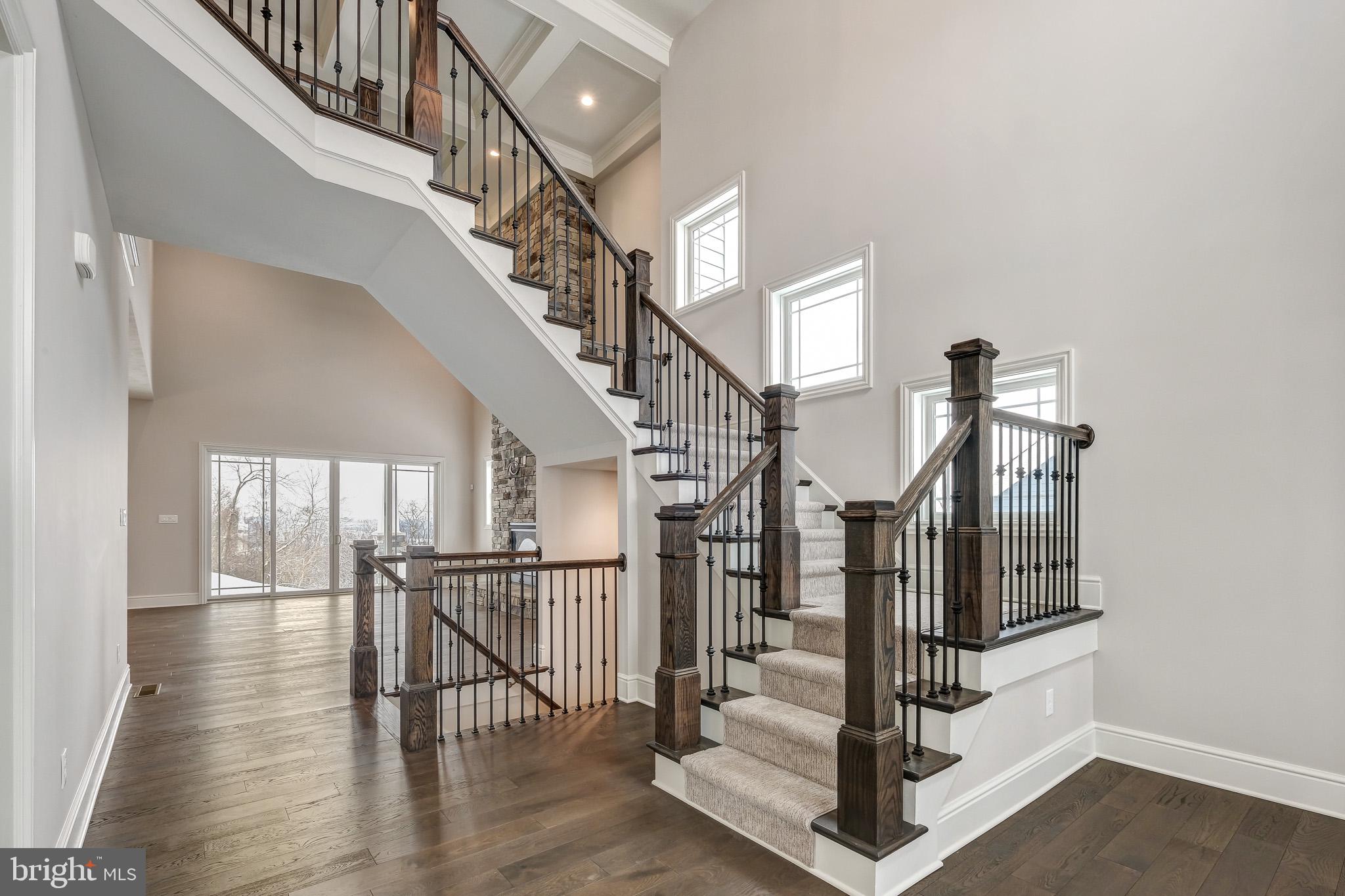 OAKWOOD - Residential