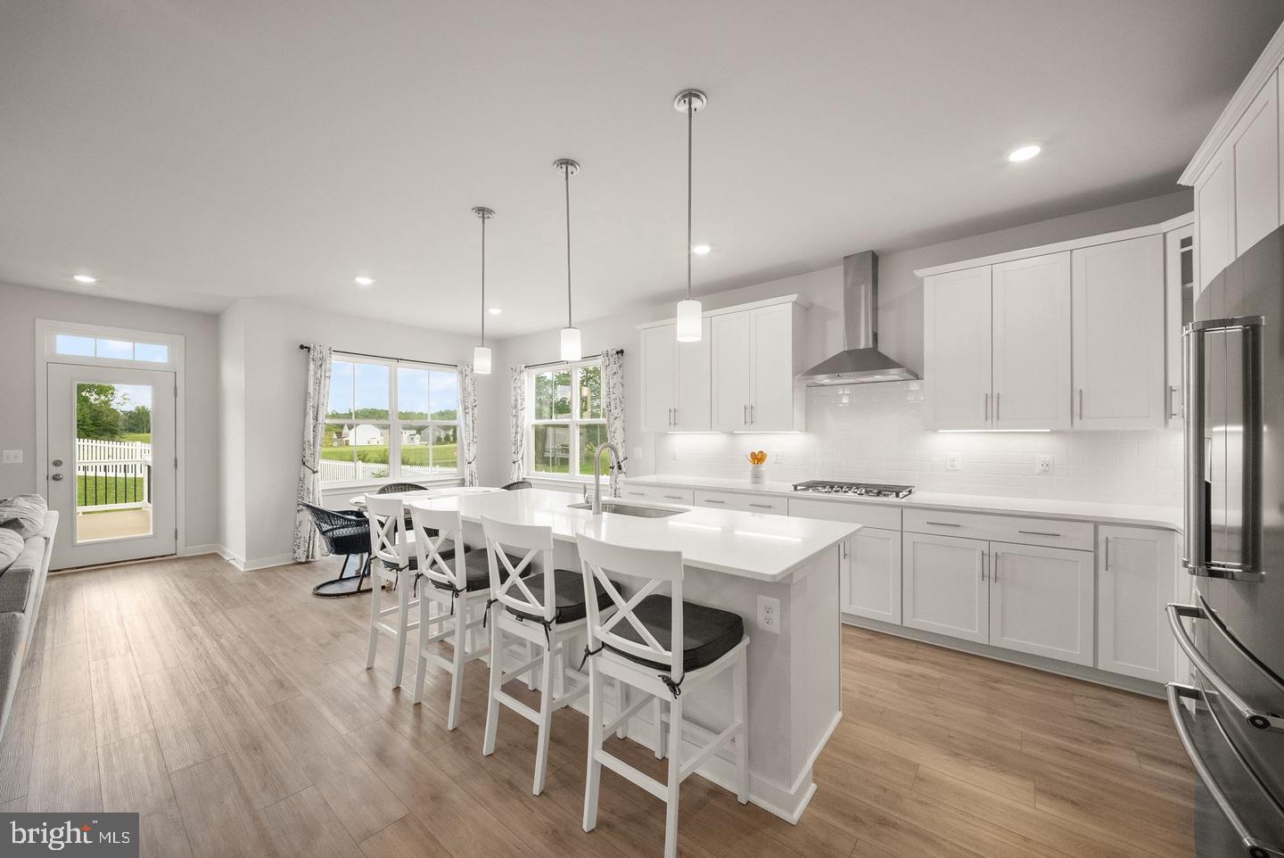 2320 HAWKSHILL DRIVE
