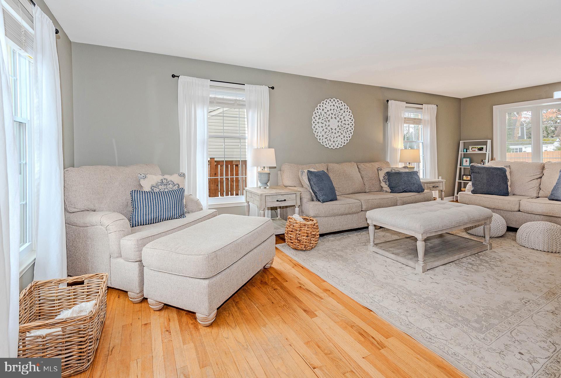 1555 CROFTON PARKWAY