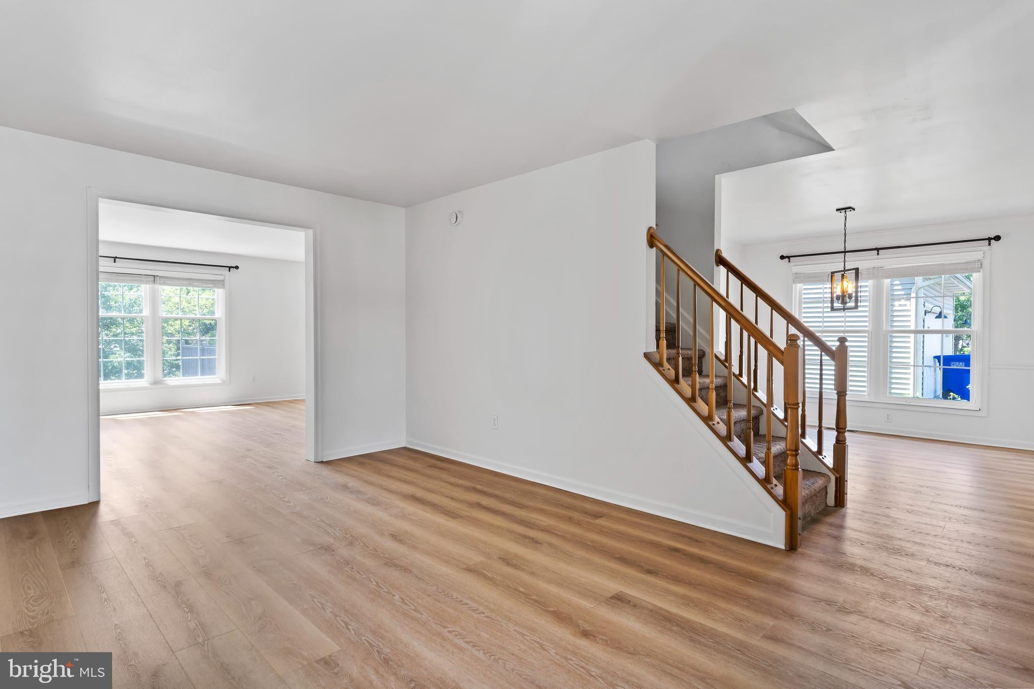 2015 ALEXIS DRIVE