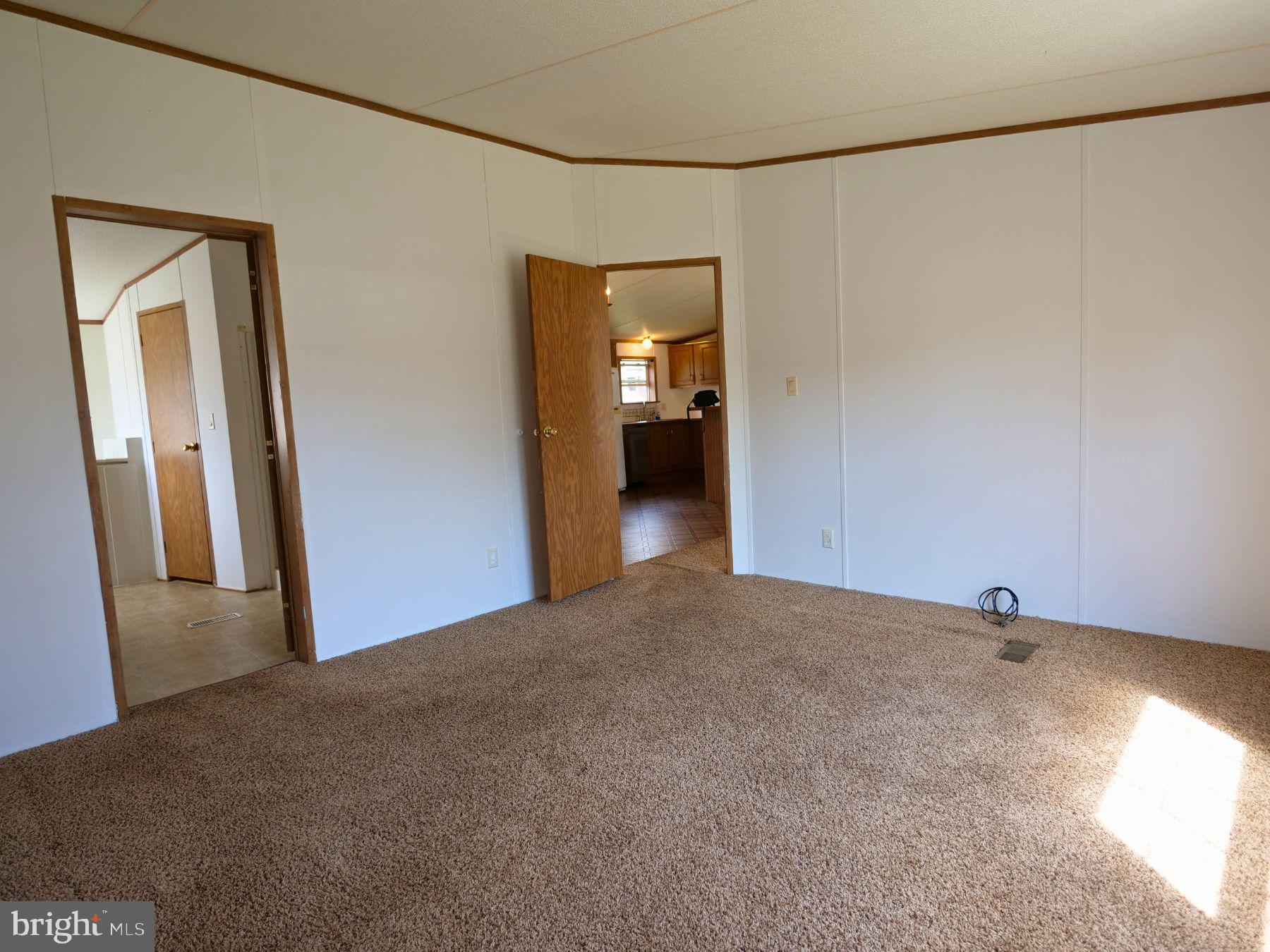 COVENTRY TERR MHP - Residential