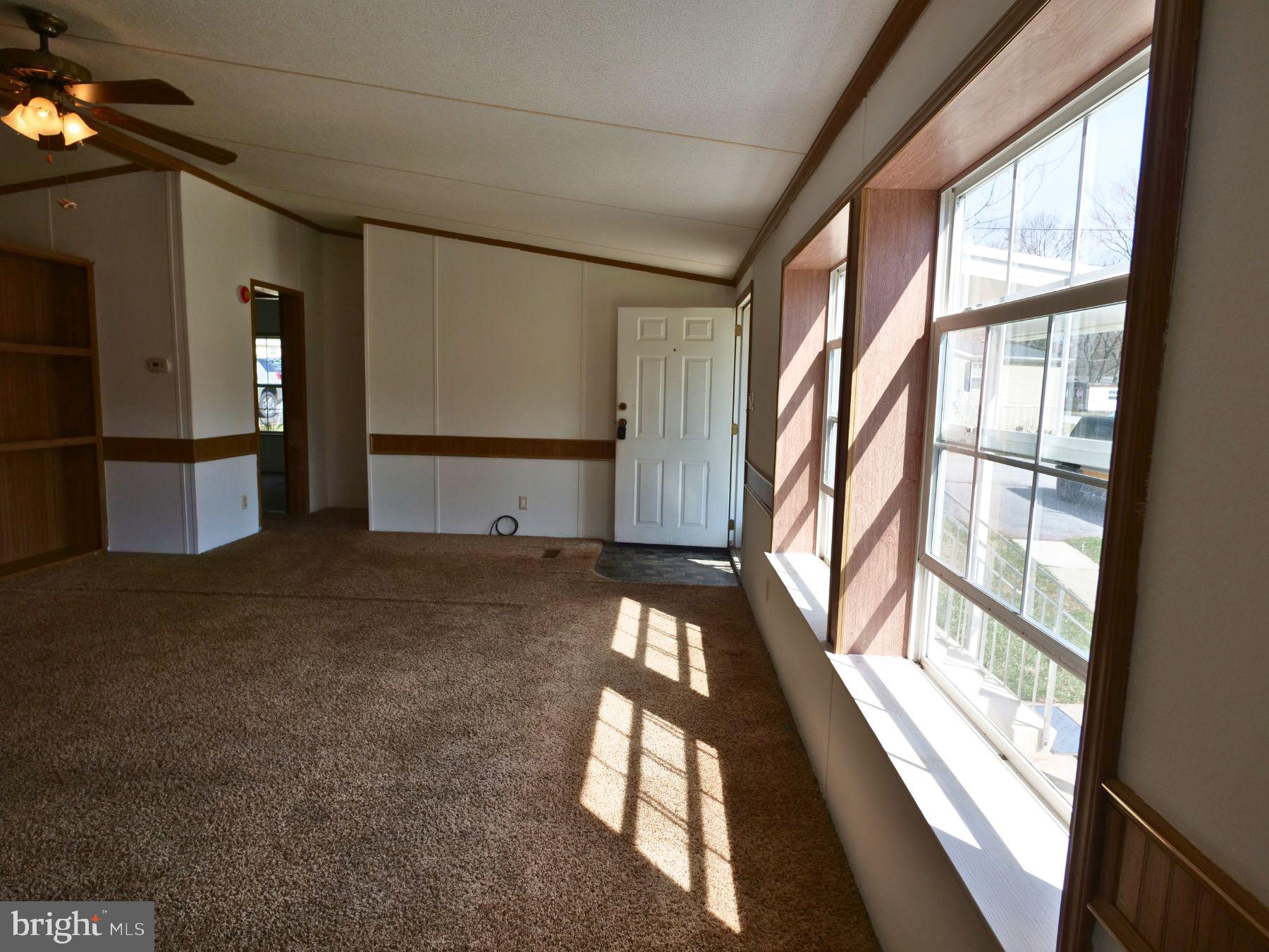 COVENTRY TERR MHP - Residential