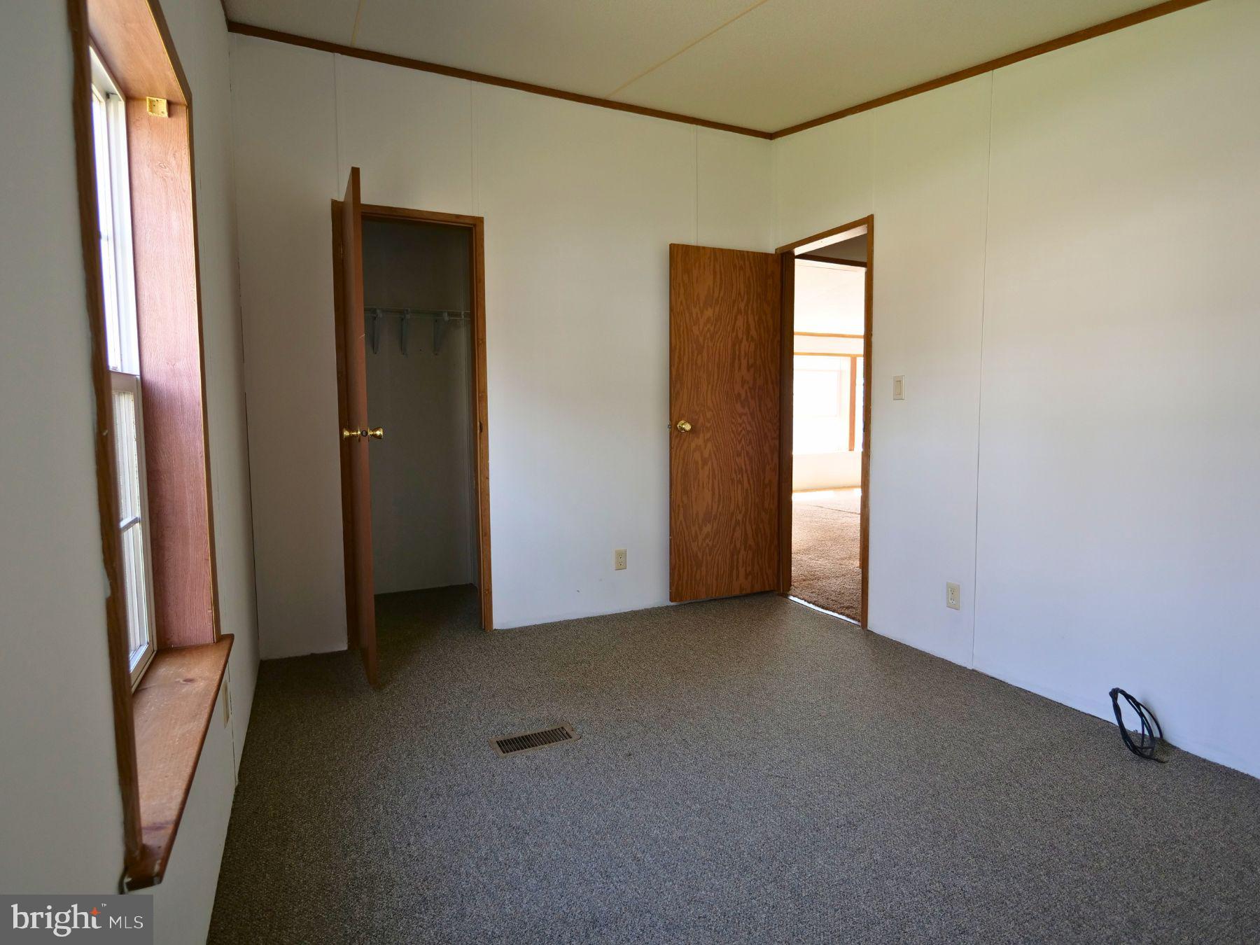 COVENTRY TERR MHP - Residential