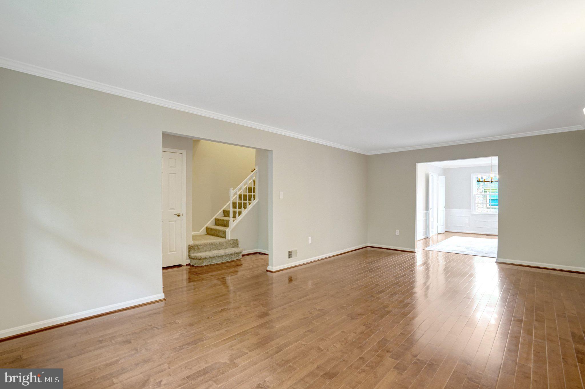 SEVEN OAKS - Residential
