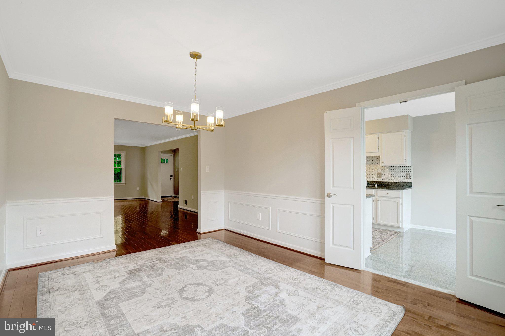 SEVEN OAKS - Residential