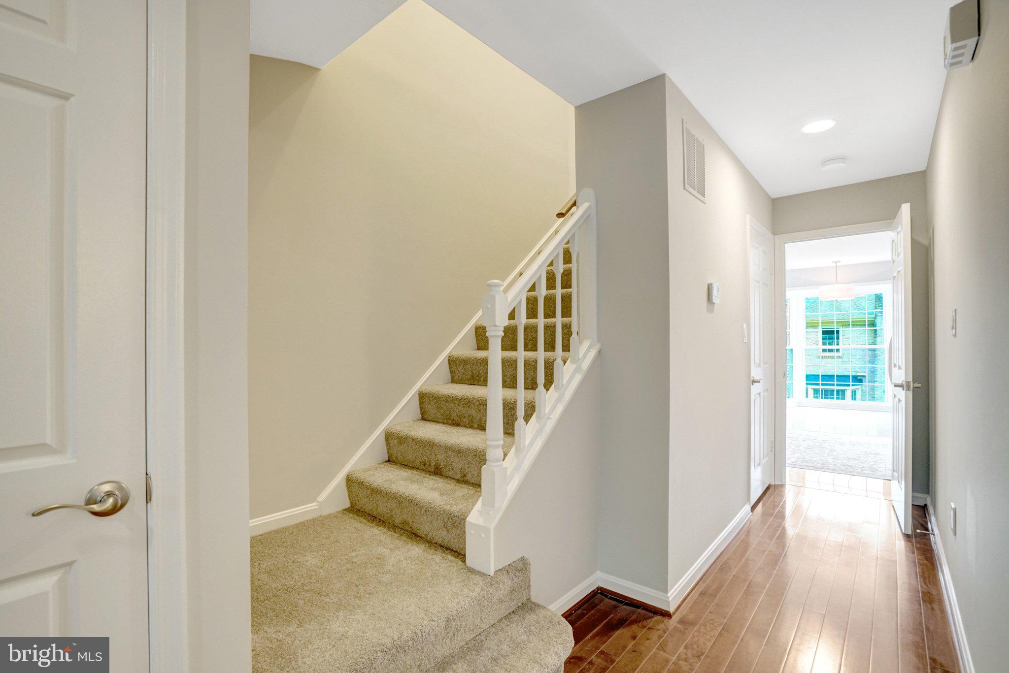 SEVEN OAKS - Residential