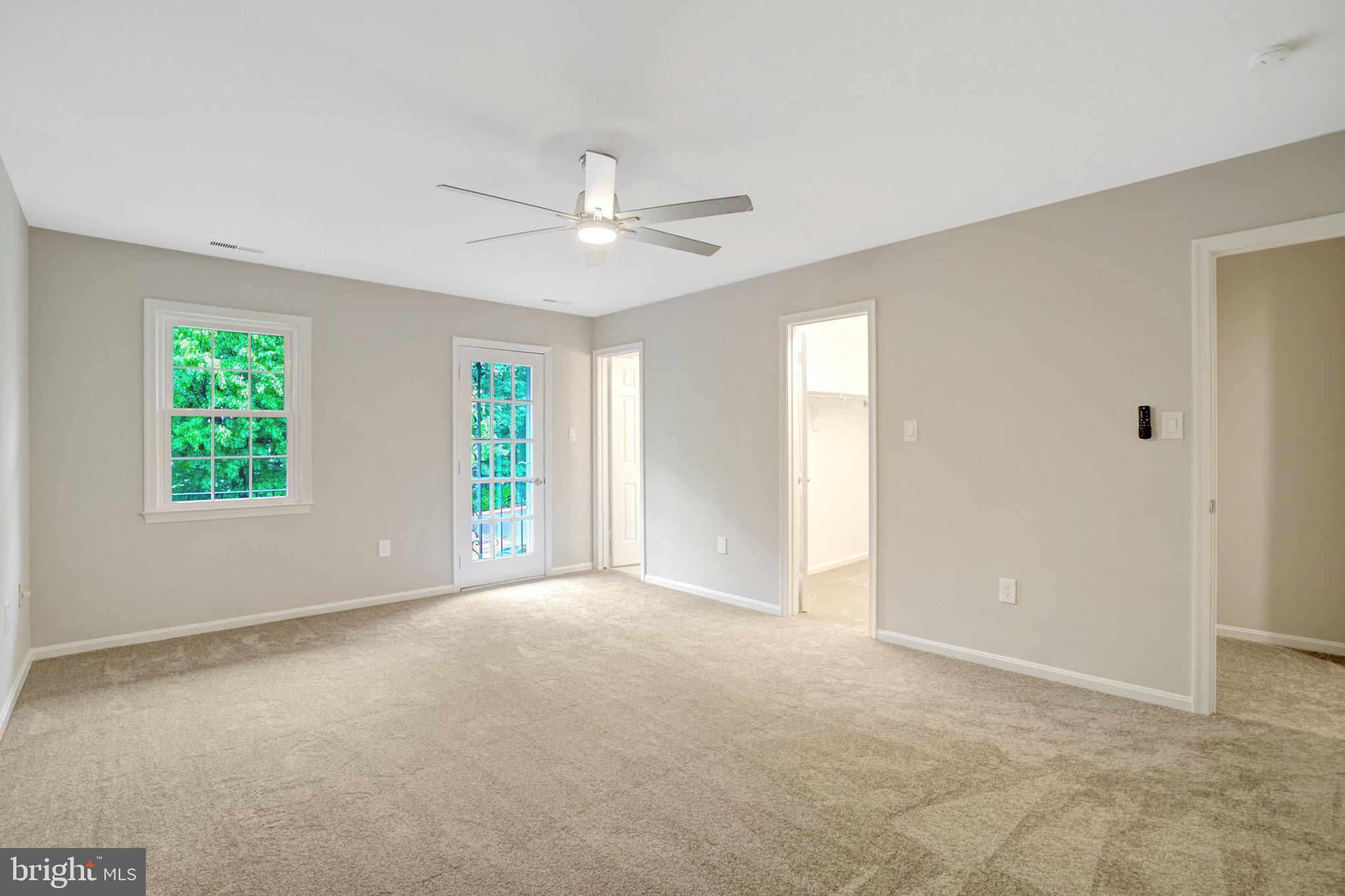SEVEN OAKS - Residential