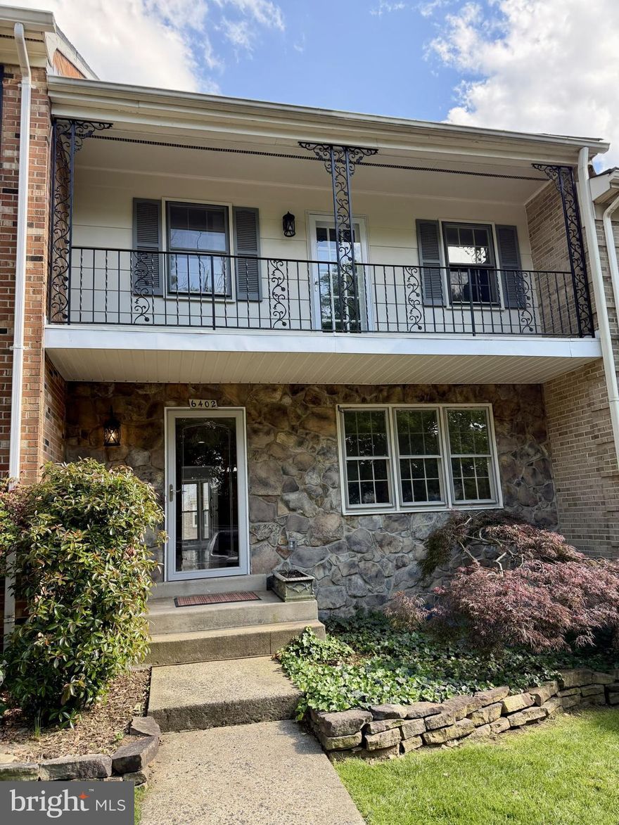 Coming Soon to the Seven Oaks community!  Nicely updated throughout, turn key. Pictures and features to come.