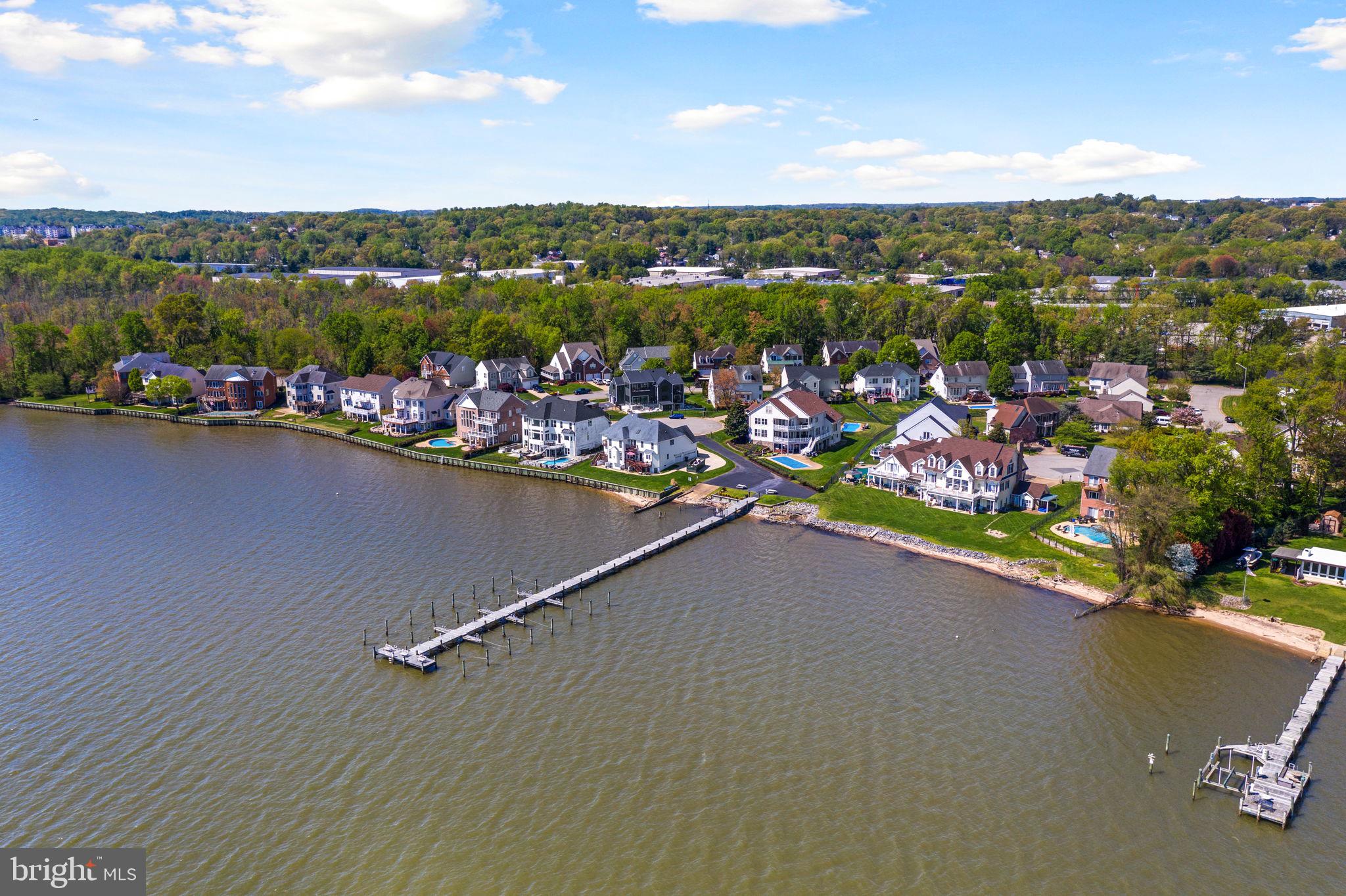 FEATHERSTONE FARMS - Residential