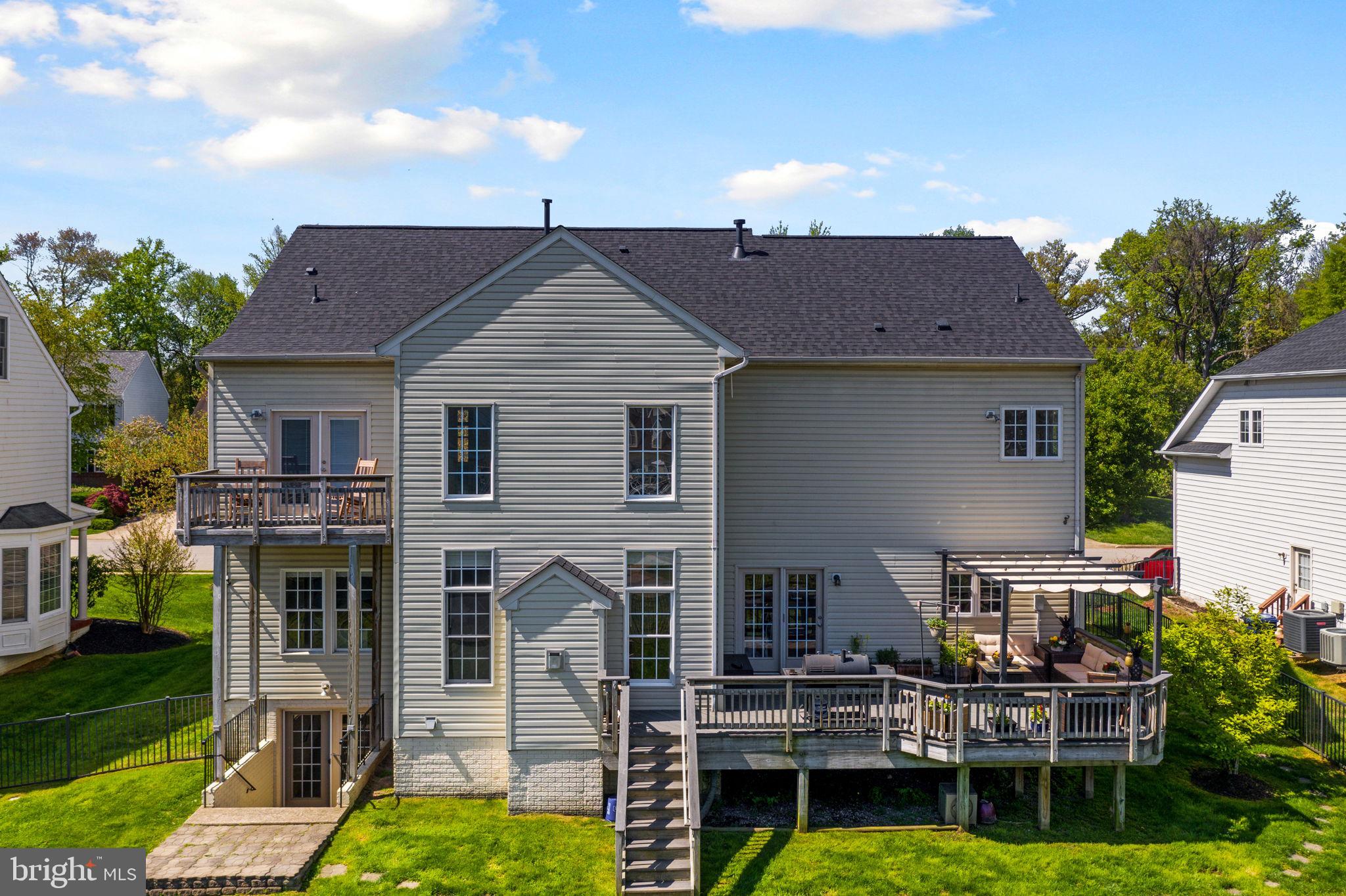 FEATHERSTONE FARMS - Residential