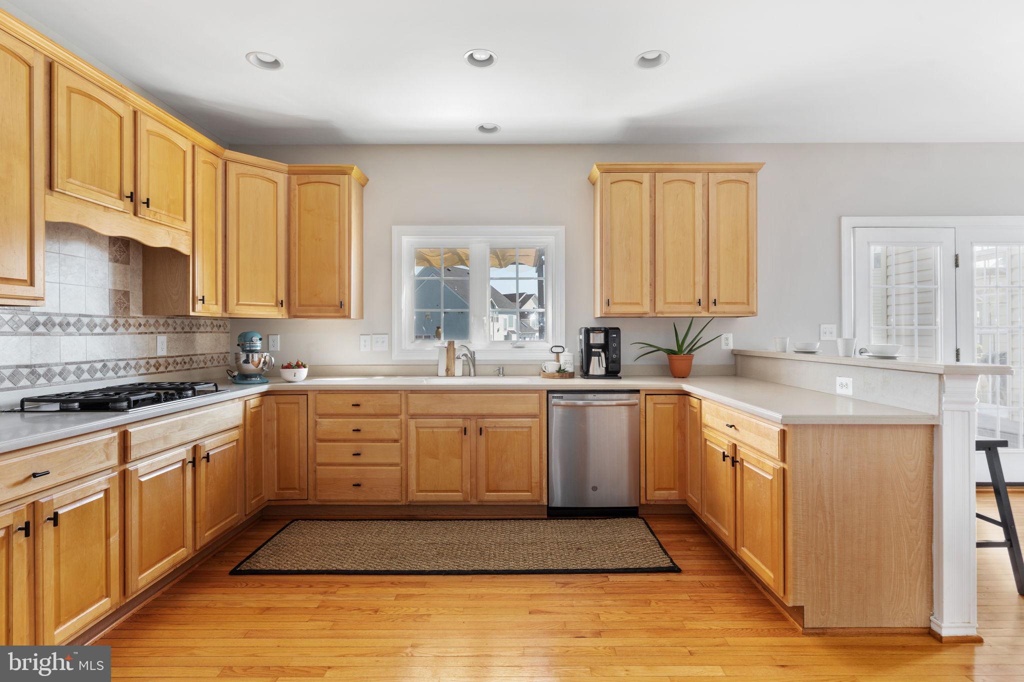 FEATHERSTONE FARMS - Residential