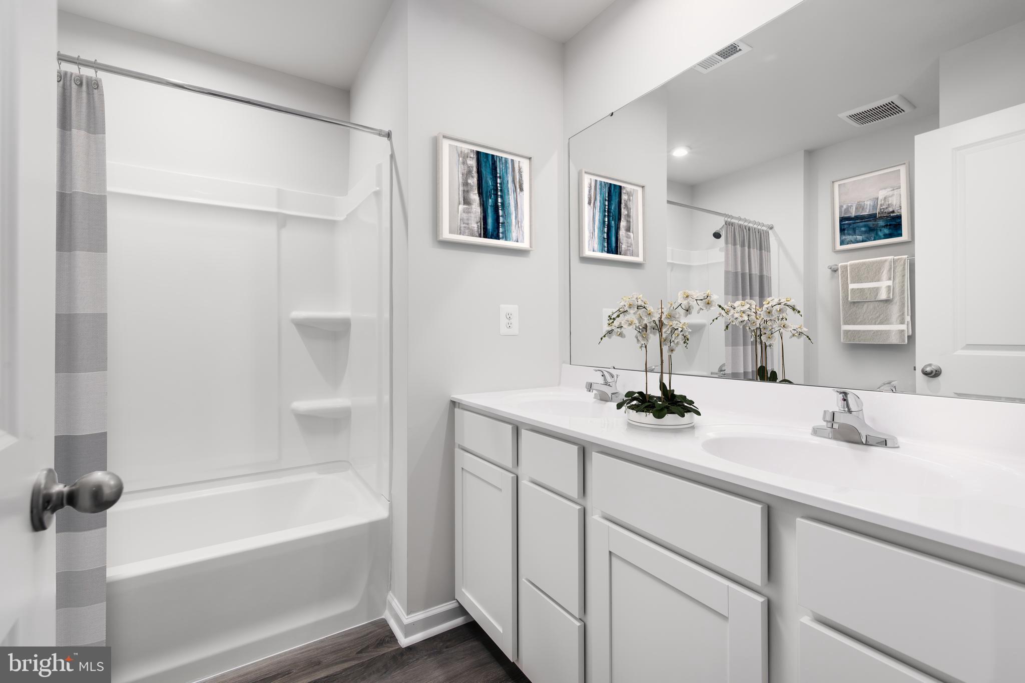 MONTGOMERY VILLAGE - Residential