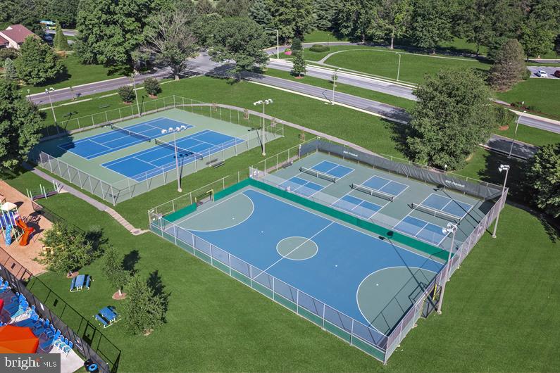 MONTGOMERY VILLAGE - Residential