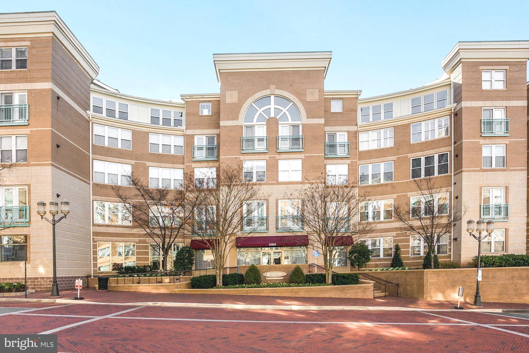 RESTON TOWN CENTER - Residential Lease