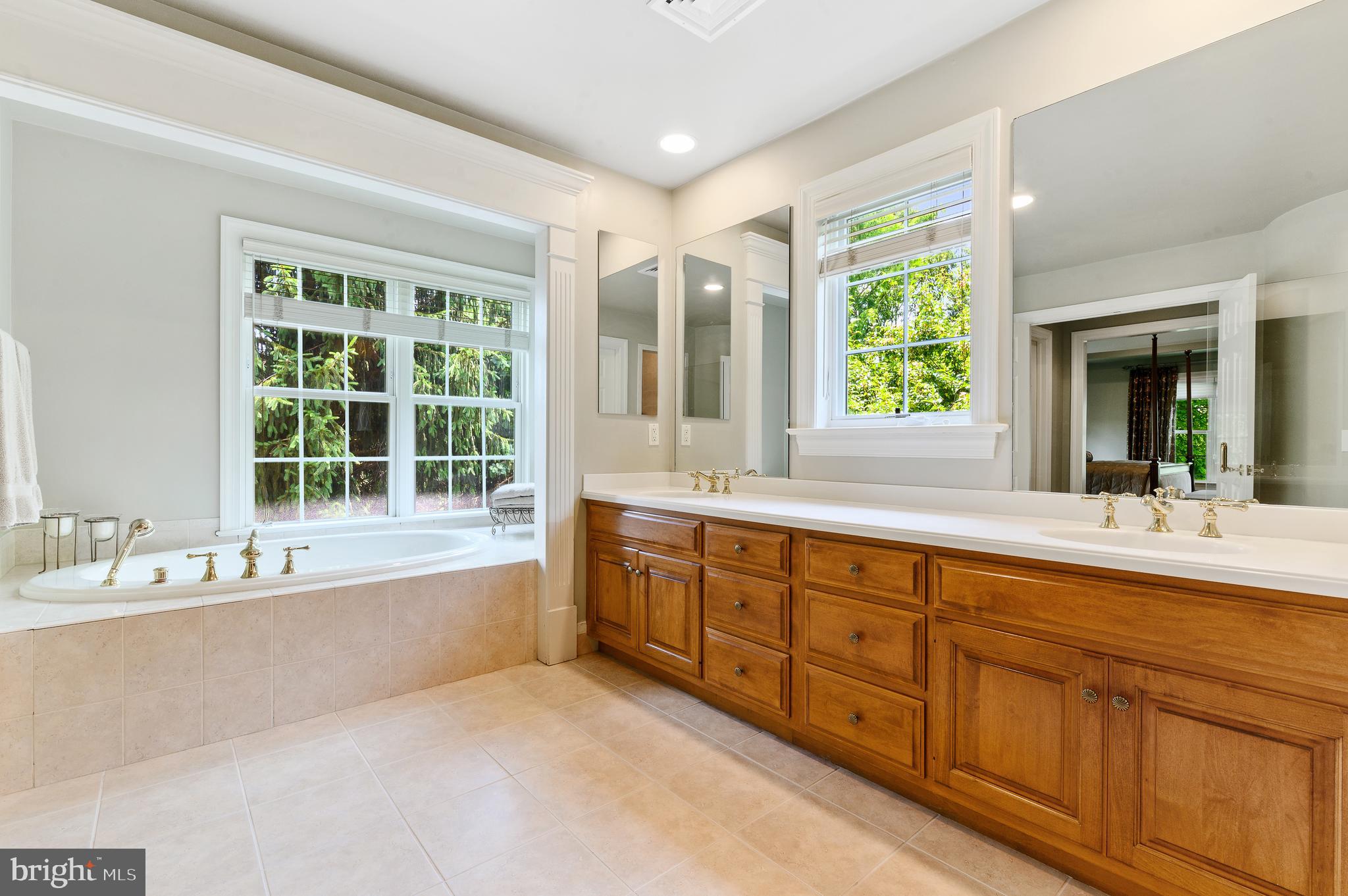 HARRITON FARM - Residential