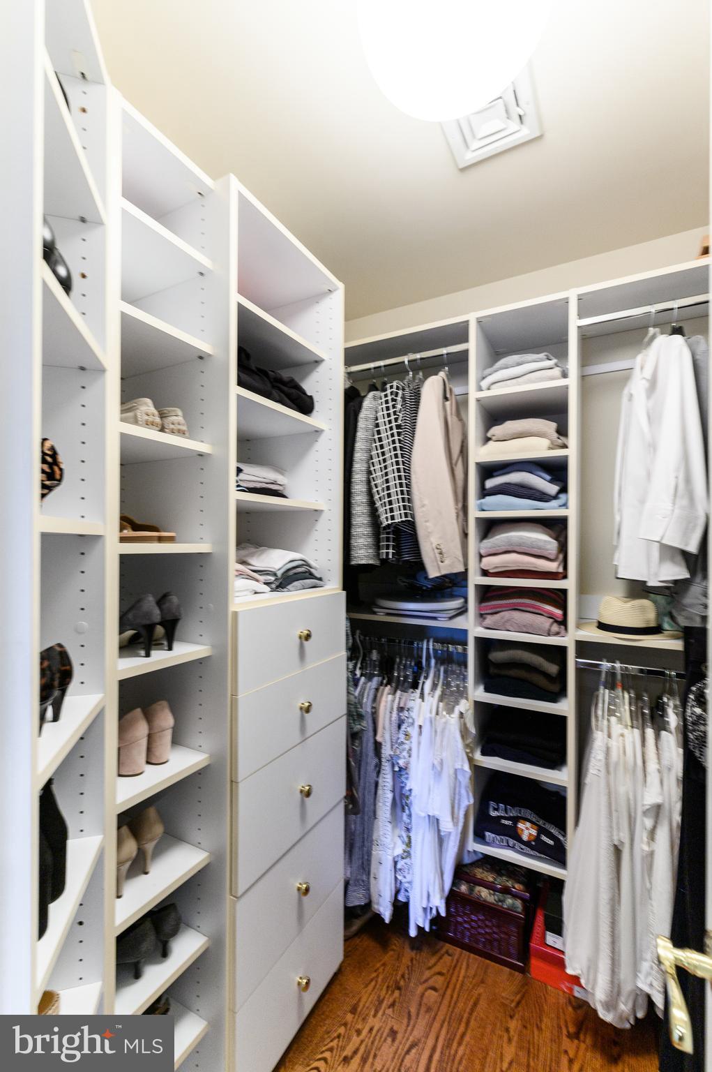 HARRITON FARM - Residential