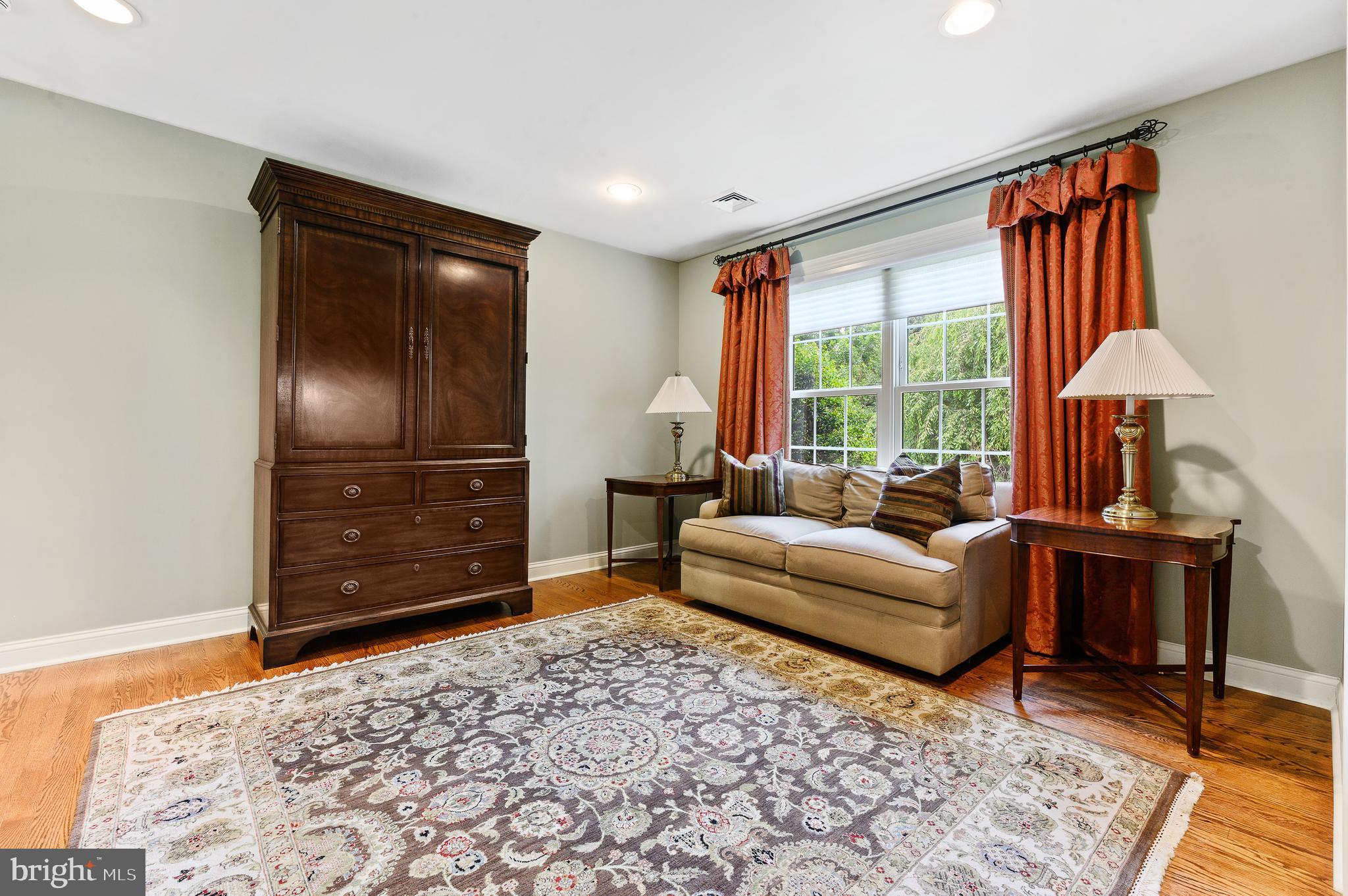 HARRITON FARM - Residential