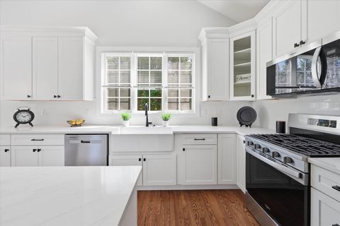 Tiny photo for 421 Harrison Drive, HOCKESSIN, DE 19707 (MLS # DENC2102658)