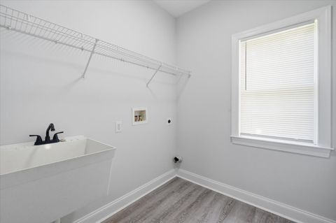 Tiny photo for 421 Harrison Drive, HOCKESSIN, DE 19707 (MLS # DENC2102658)