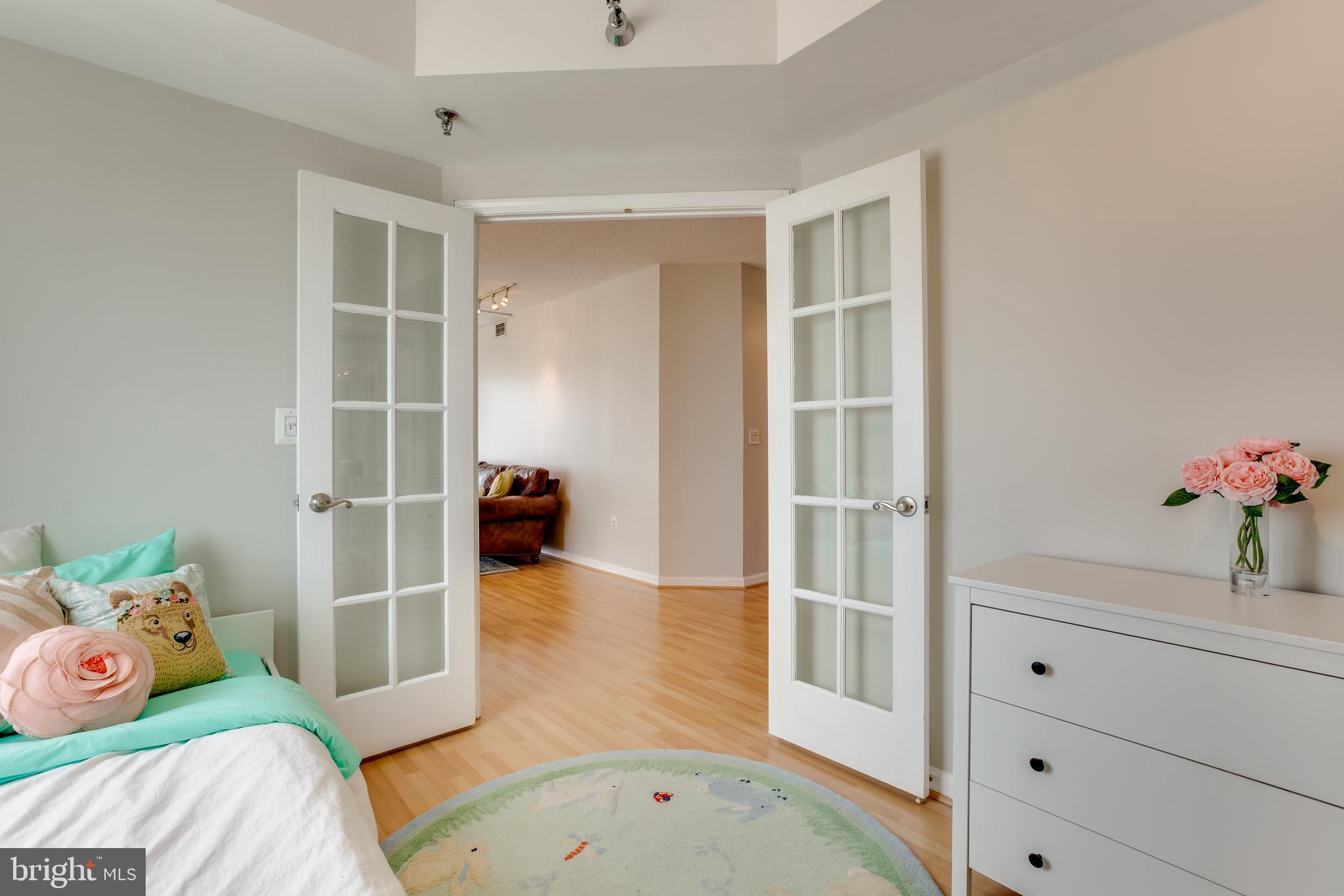 THE VICTORIA CODM - Residential