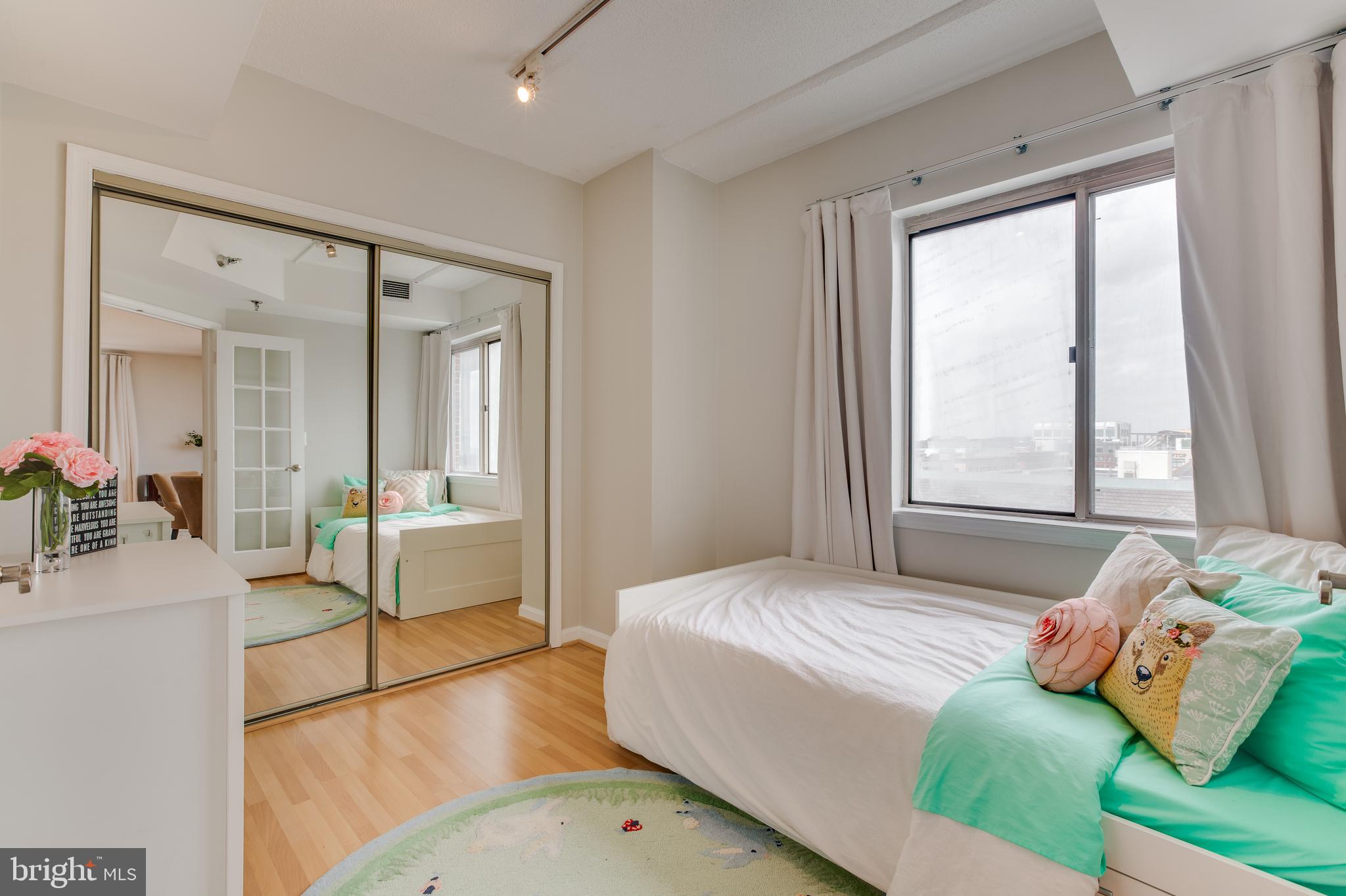 THE VICTORIA CODM - Residential