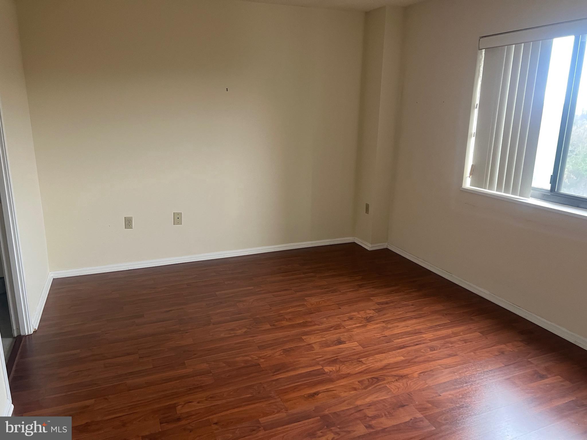 GREENS AT LEISURE WORLD - Residential Lease