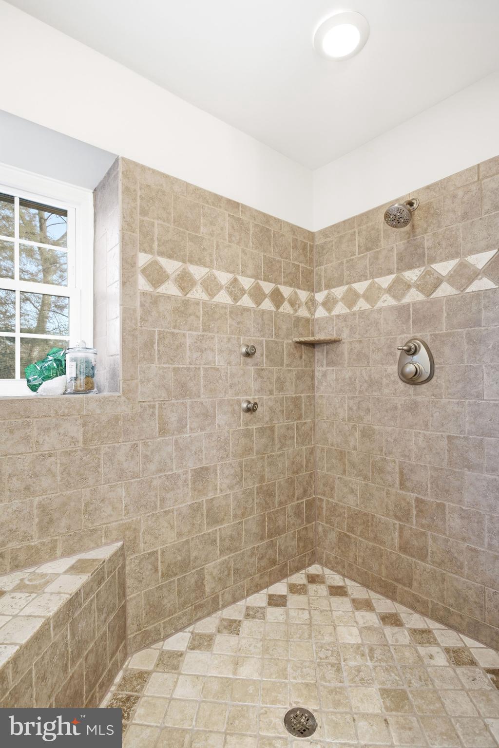 BIRCHTREE - Residential