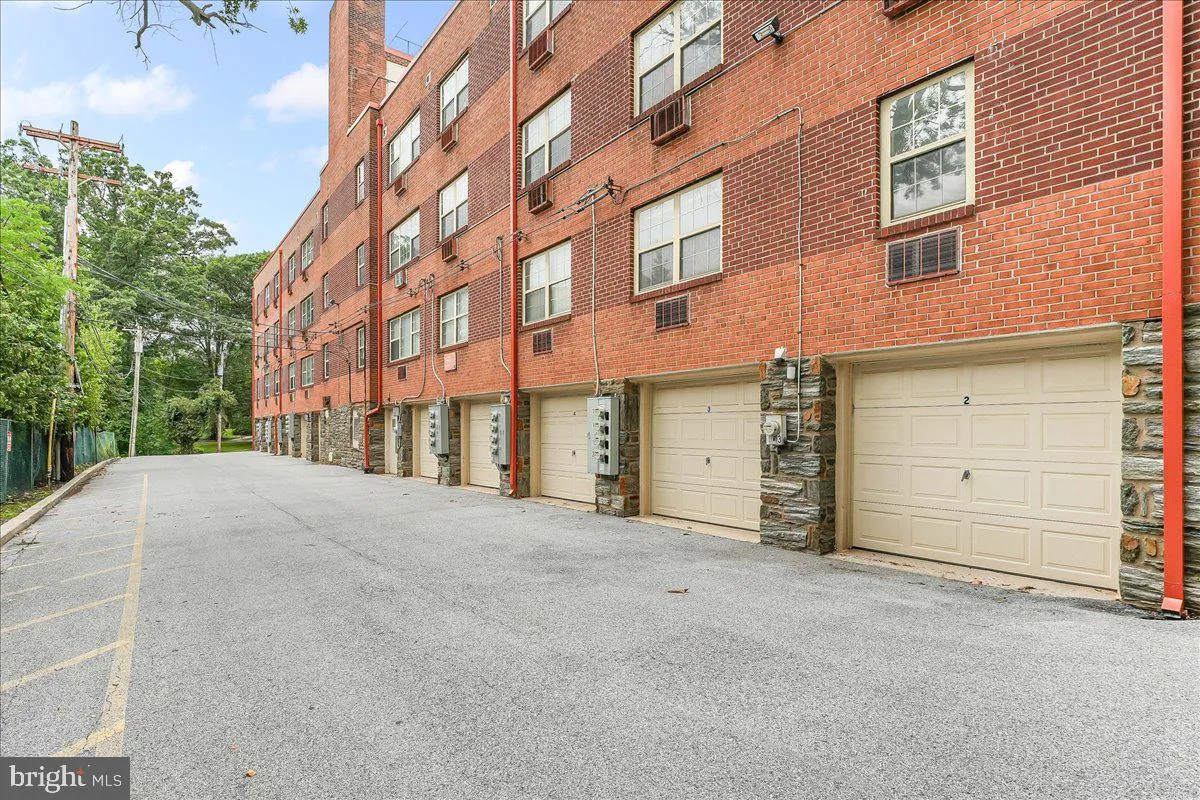 Ardmore, Pennsylvania 19003, United States, 2 Bedrooms Bedrooms, ,2 BathroomsBathrooms,Residential,Coming Soon,142923