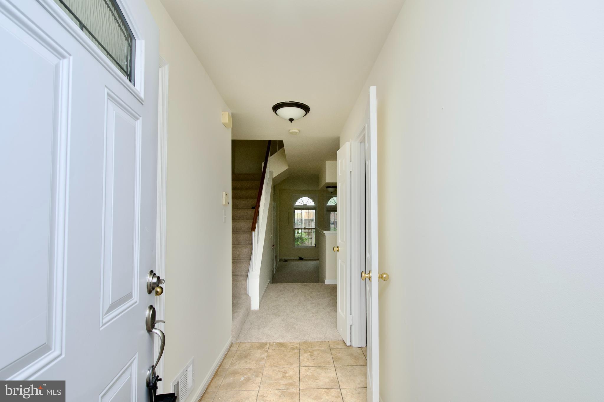 SARATOGA TOWNHOUSES - Residential Lease