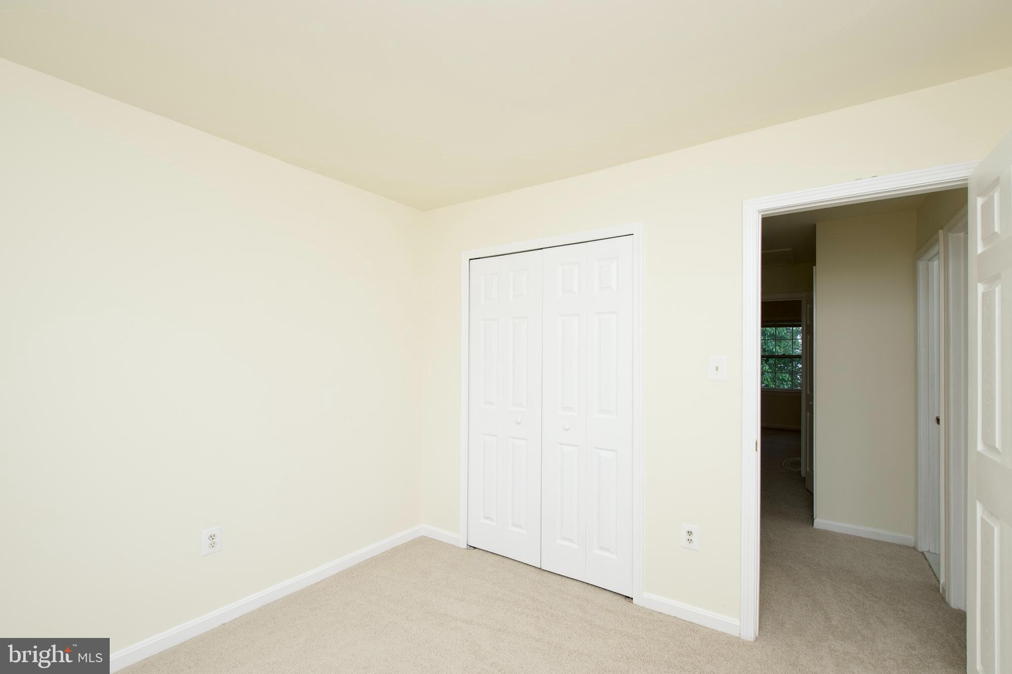 SARATOGA TOWNHOUSES - Residential Lease