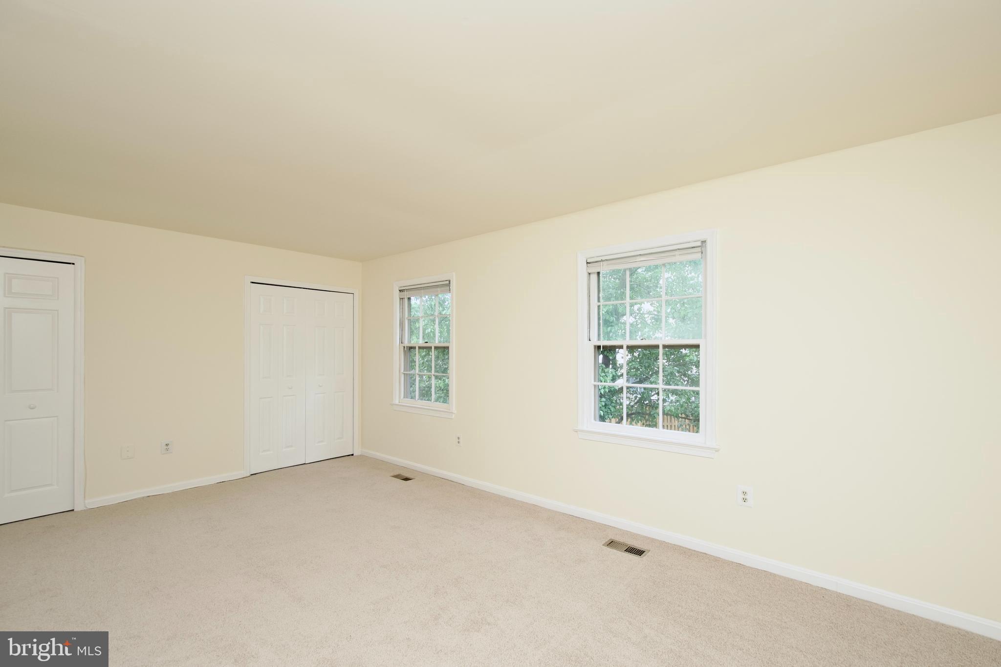 SARATOGA TOWNHOUSES - Residential Lease